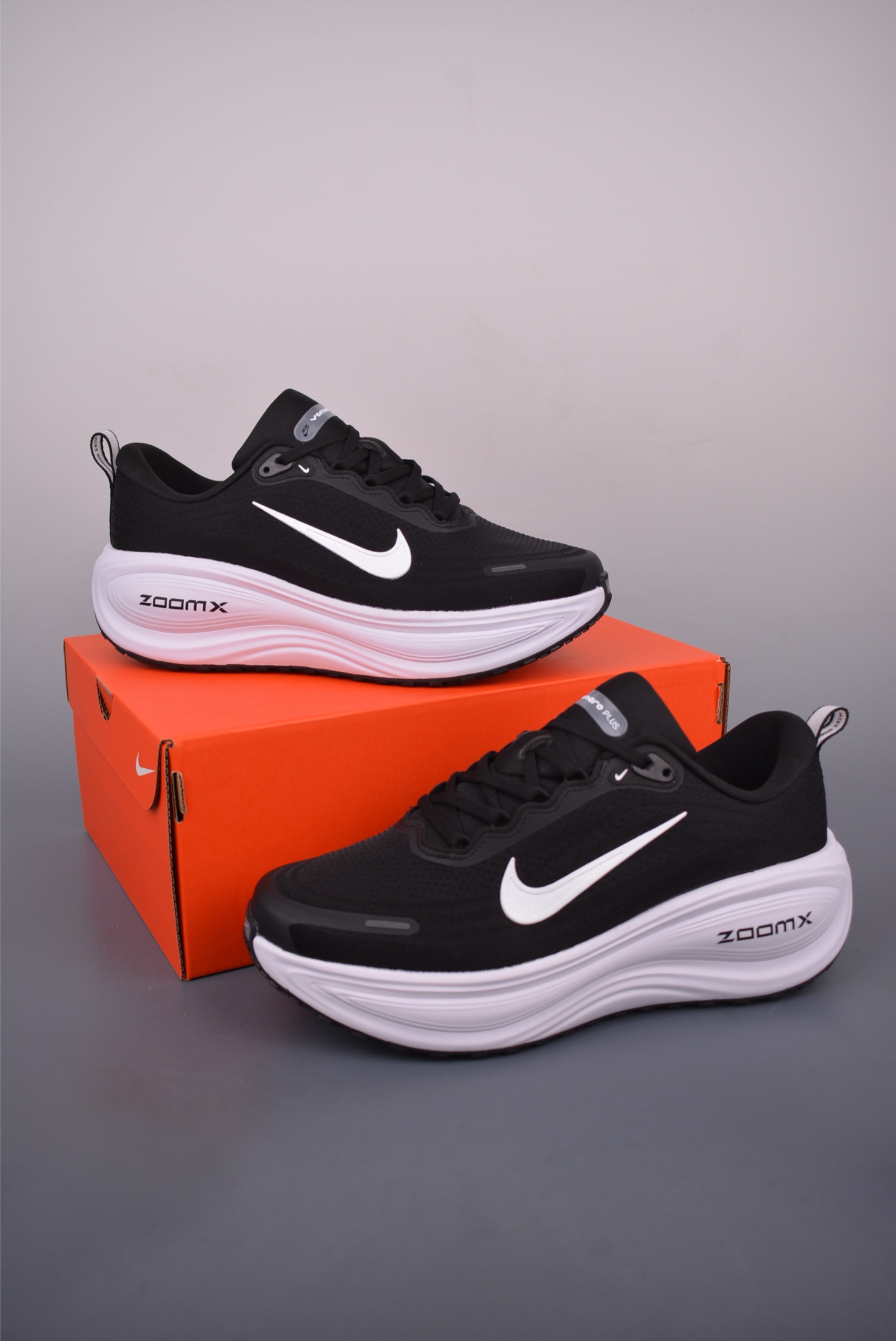 Nike Air Zoom Vomero Running Shoes, Black and White, Cushioned Comfort 5 i1750456011474 7953 0 4