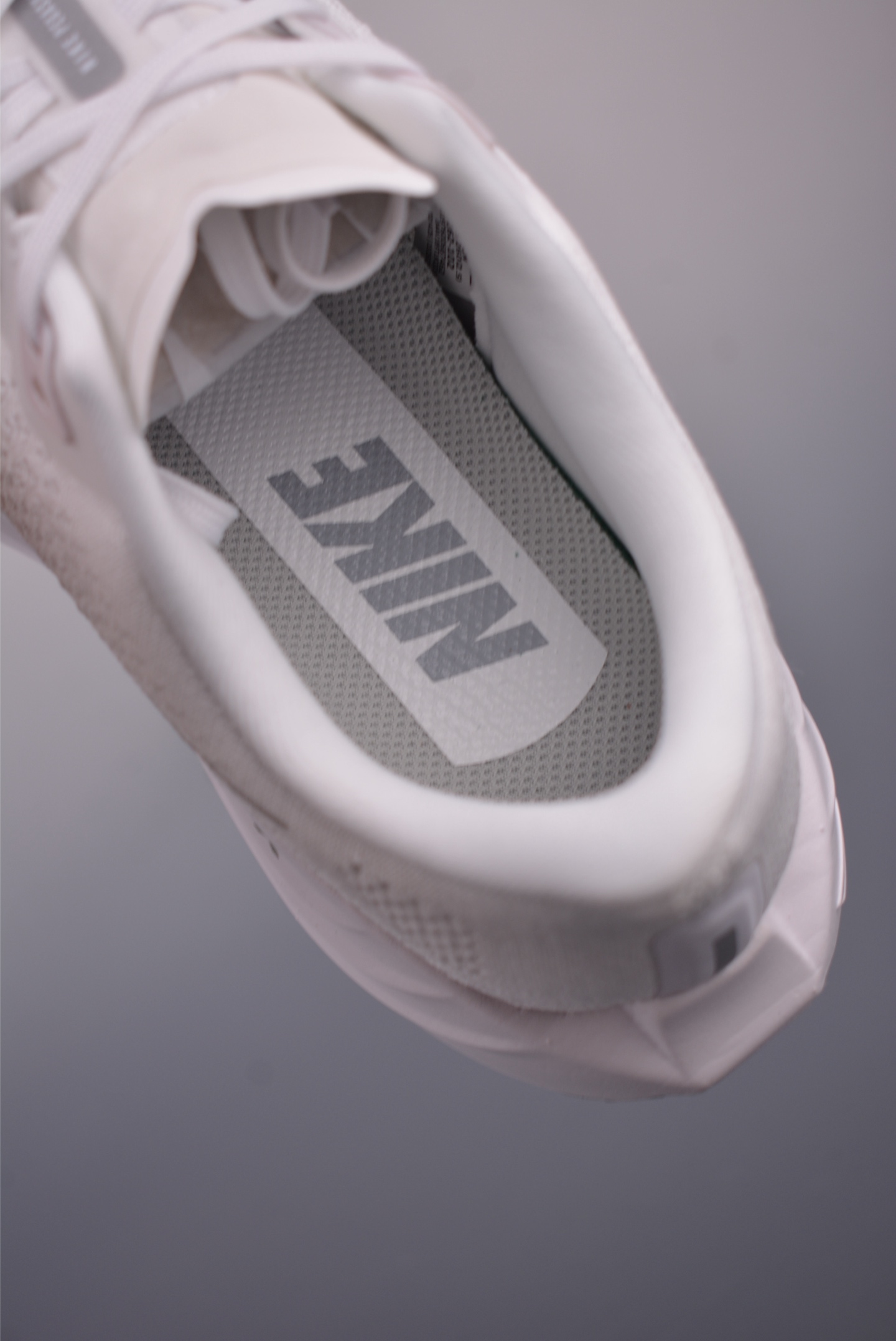 Nike REACTX PEGASUS Plus 飞马跑步鞋 FQ7262-102-莆田鞋,莆田鞋货源,高仿鞋,高仿鞋货源,安福档口,莆田高仿鞋,莆田鞋批发,高仿鞋批发,莆田高仿运动鞋,高仿运动鞋,莆田运动鞋 Nike REACTX PEGASUS Plus 飞马跑步鞋 FQ7262-102