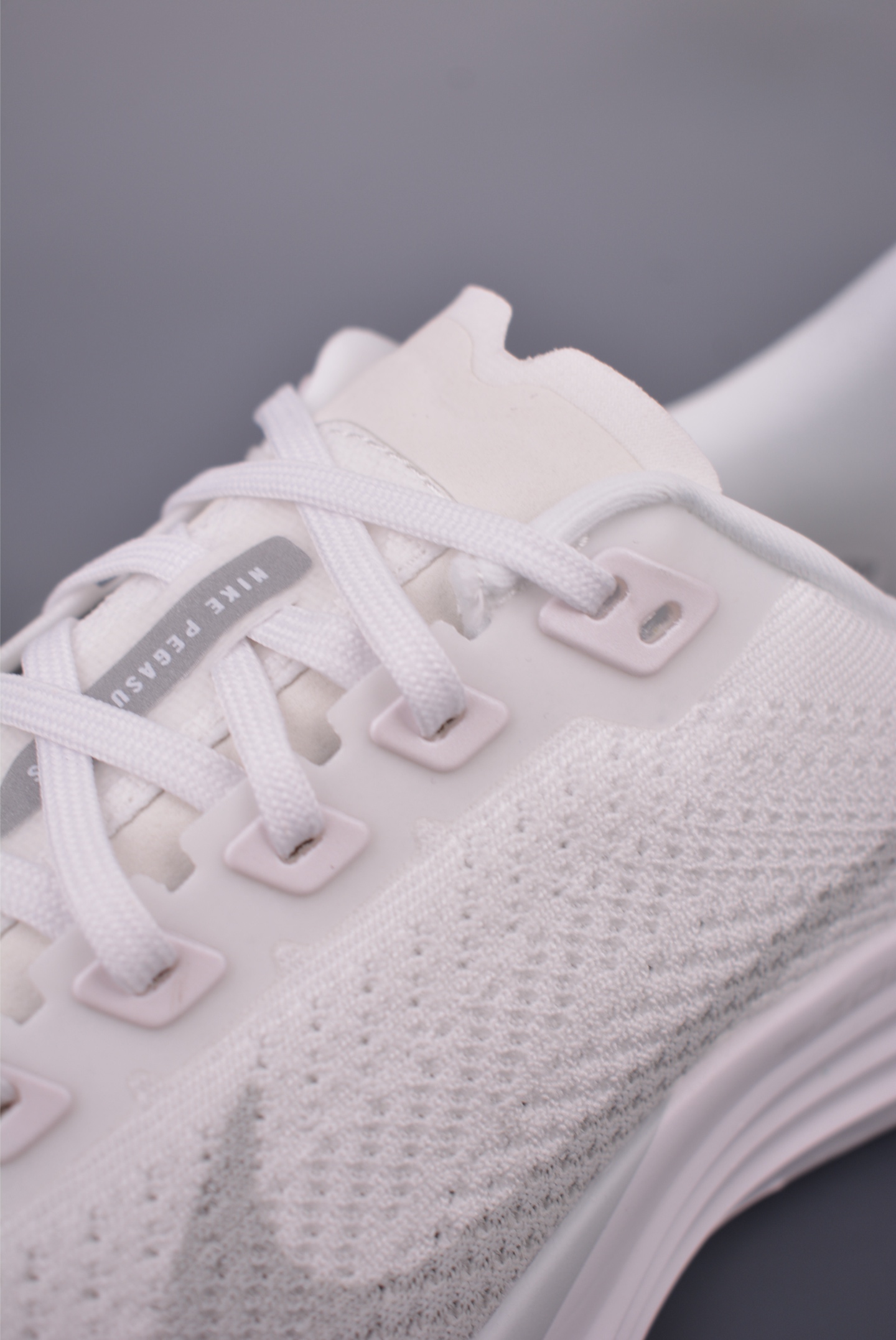 Nike REACTX PEGASUS Plus 飞马跑步鞋 FQ7262-102-莆田鞋,莆田鞋货源,高仿鞋,高仿鞋货源,安福档口,莆田高仿鞋,莆田鞋批发,高仿鞋批发,莆田高仿运动鞋,高仿运动鞋,莆田运动鞋 Nike REACTX PEGASUS Plus 飞马跑步鞋 FQ7262-102