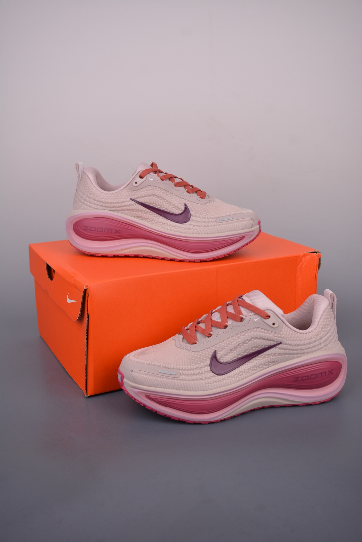 Nike Air Zoom Vomero Women's Running Shoes- Plush Comfort, Responsive Ride 5 i1750536184013 5858 0 4