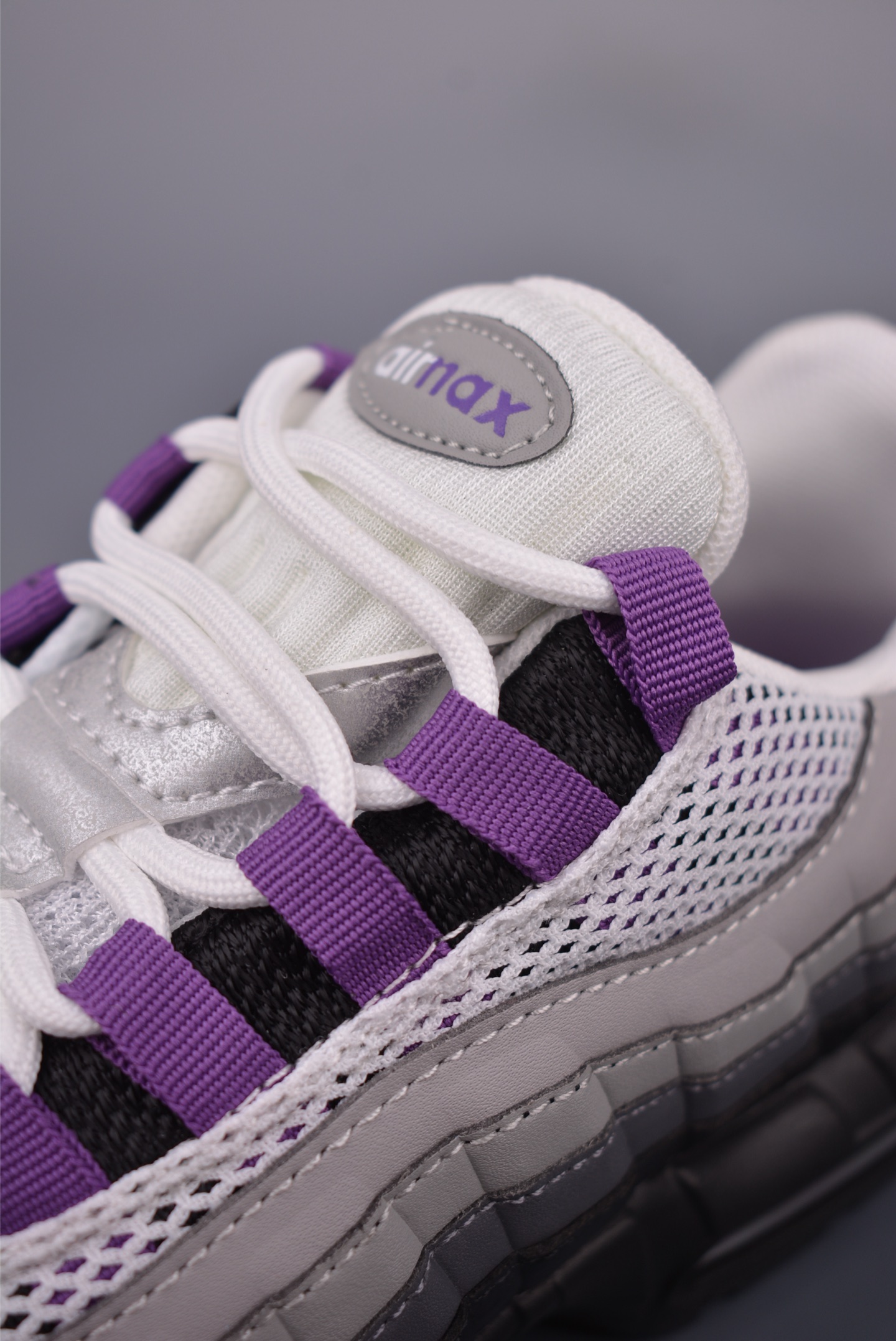 Nike Air Max 95: Iconic Style, Supreme Comfort, and Cushioning Sneaker 8 i1750536275386 8132 0 6