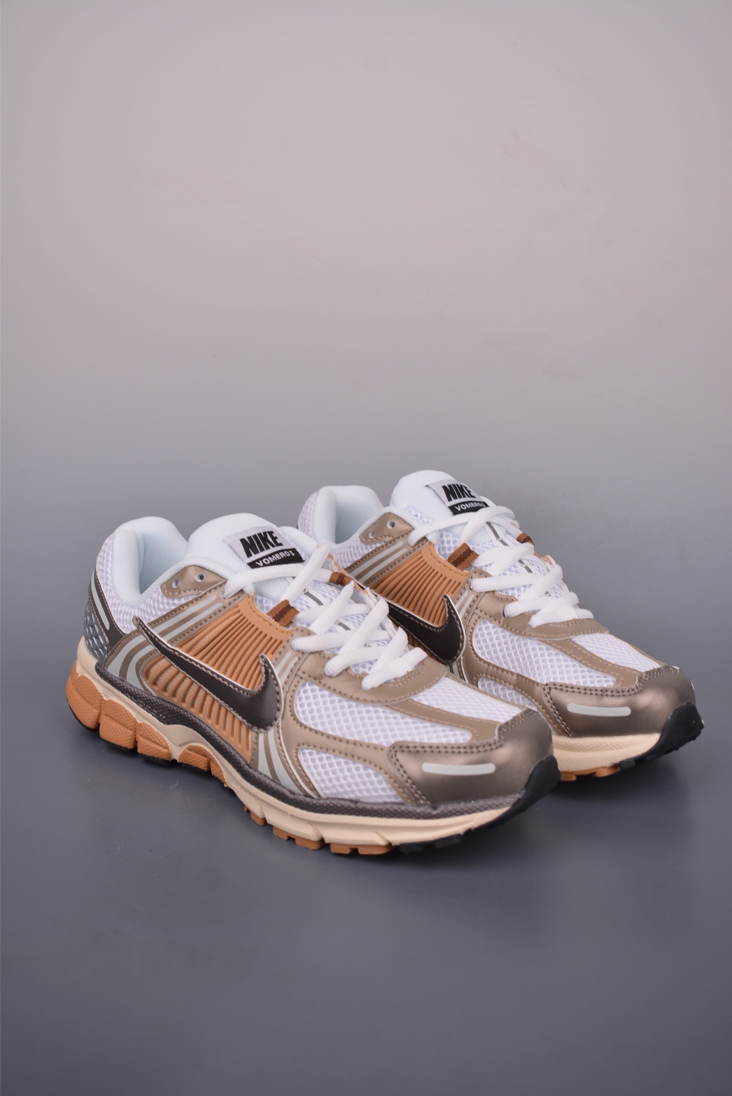 Nike Zoom Vomero 5 SP Retro Running Shoes Breathable Mesh Sneakers 2 i1750536373168 2993 0 0