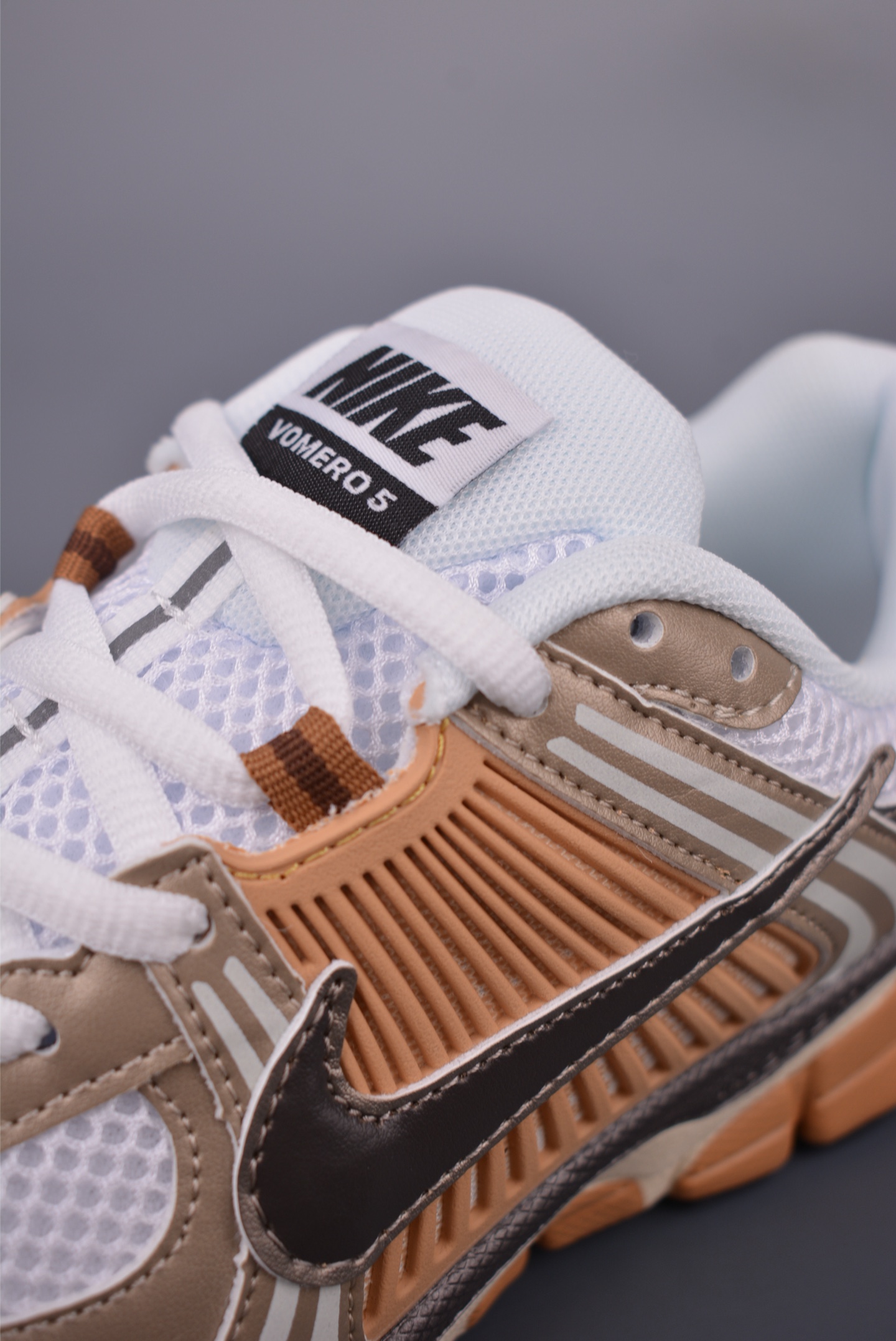 Nike Zoom Vomero 5 SP Retro Running Shoes Breathable Mesh Sneakers 8 i1750536377045 7339 0 6