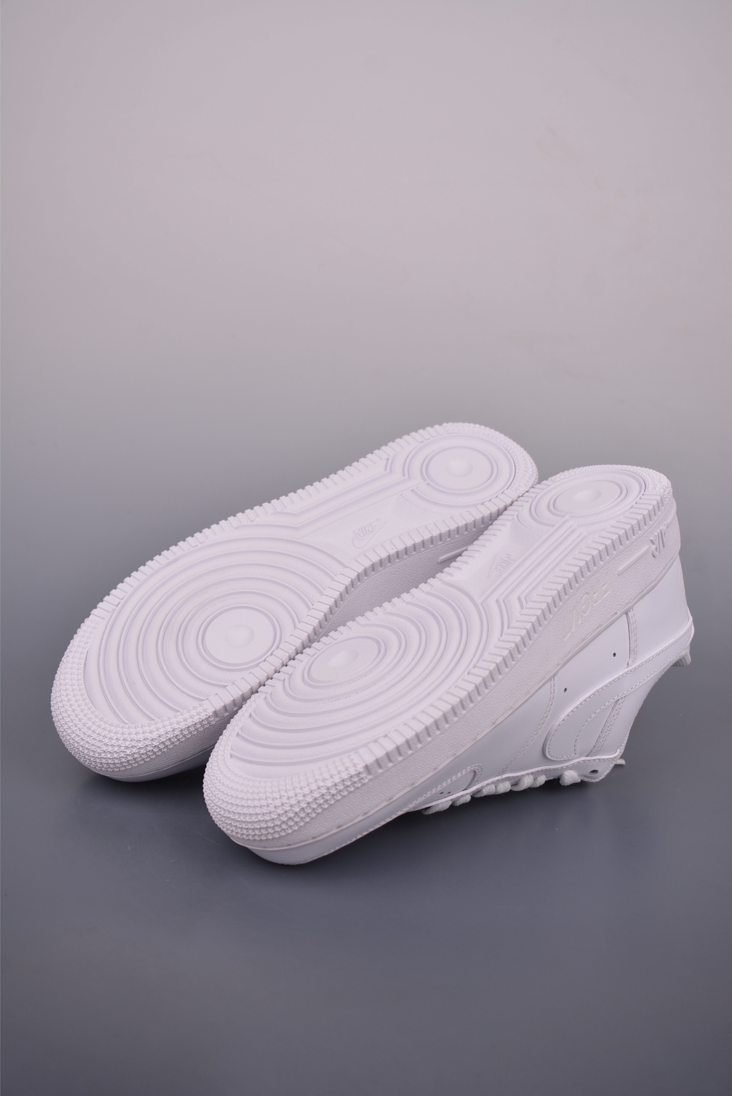 Nike Air Force 1 Low White Retro Basketball Shoes for Men and Women 4 i1750536446373 8538 0 2