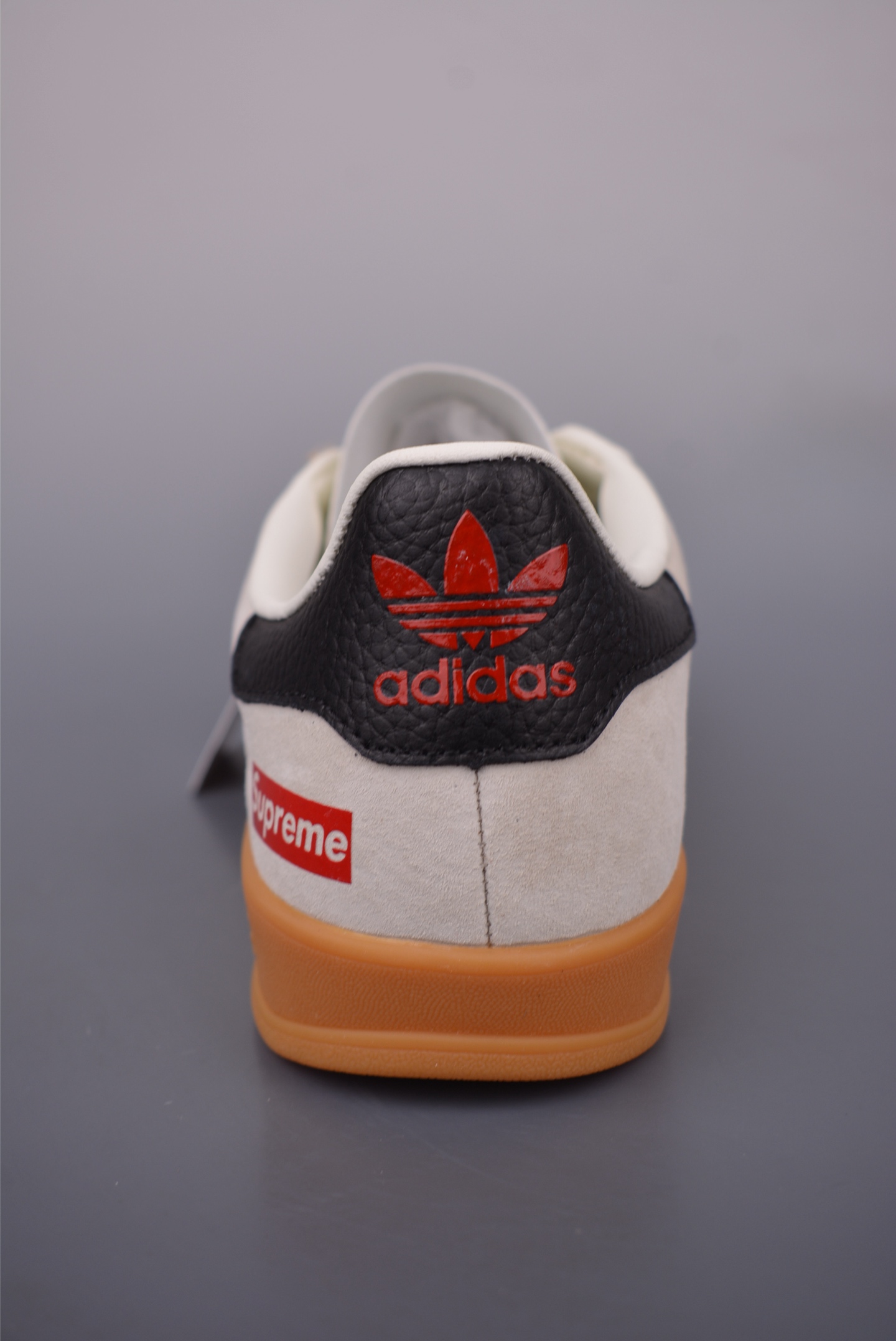 Adidas x Supreme Gazelle OG: Retro-Inspired Sneakers with Premium Comfort 4 i1750540765887 5575 0 3
