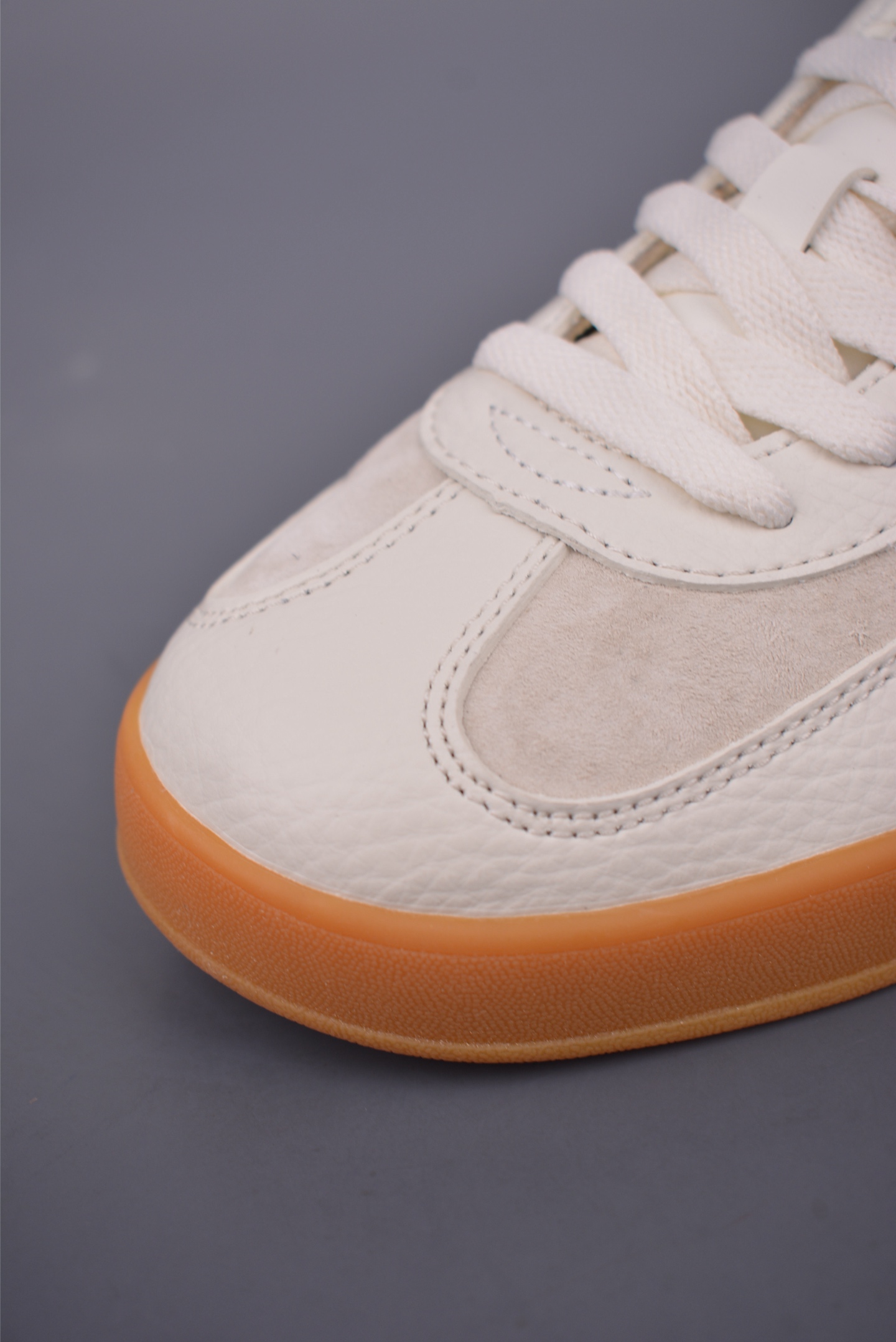 Adidas x Supreme Gazelle OG: Retro-Inspired Sneakers with Premium Comfort 6 i1750540765945 5430 0 5