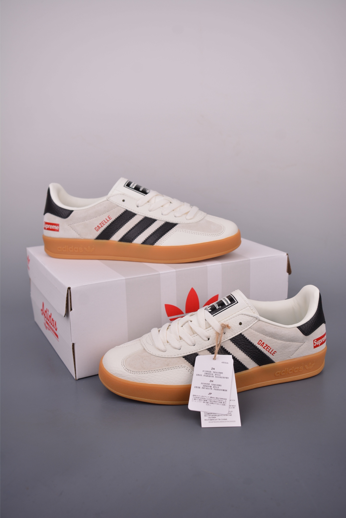 Adidas x Supreme Gazelle OG: Retro-Inspired Sneakers with Premium Comfort 5 i1750540767167 5484 0 4