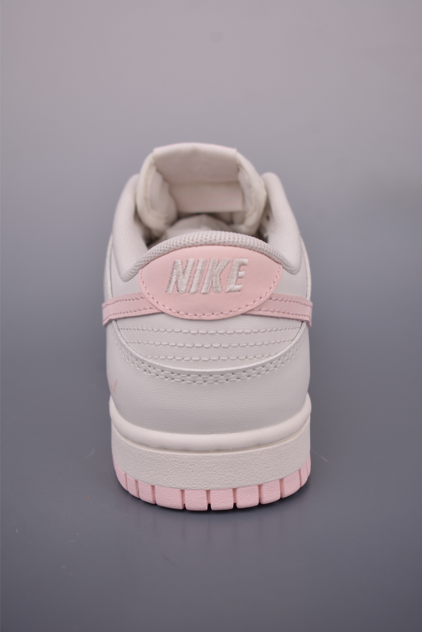 Nike SB Dunk Low Just Do It Premium Leather Sneakers WP0510 0682722 5 i1750541022929 352 0 3