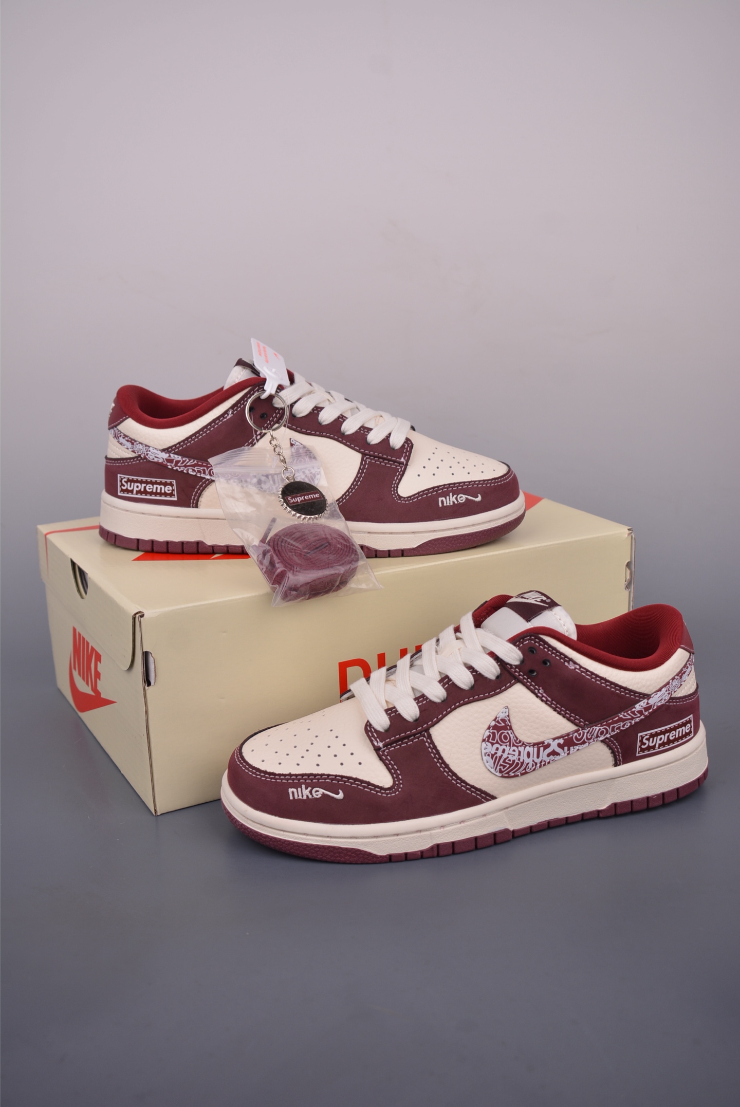 Nike SB Dunk Low Supreme Collab - Premium Quality & Exclusive Design 6 i1750541063688 5271 0 4
