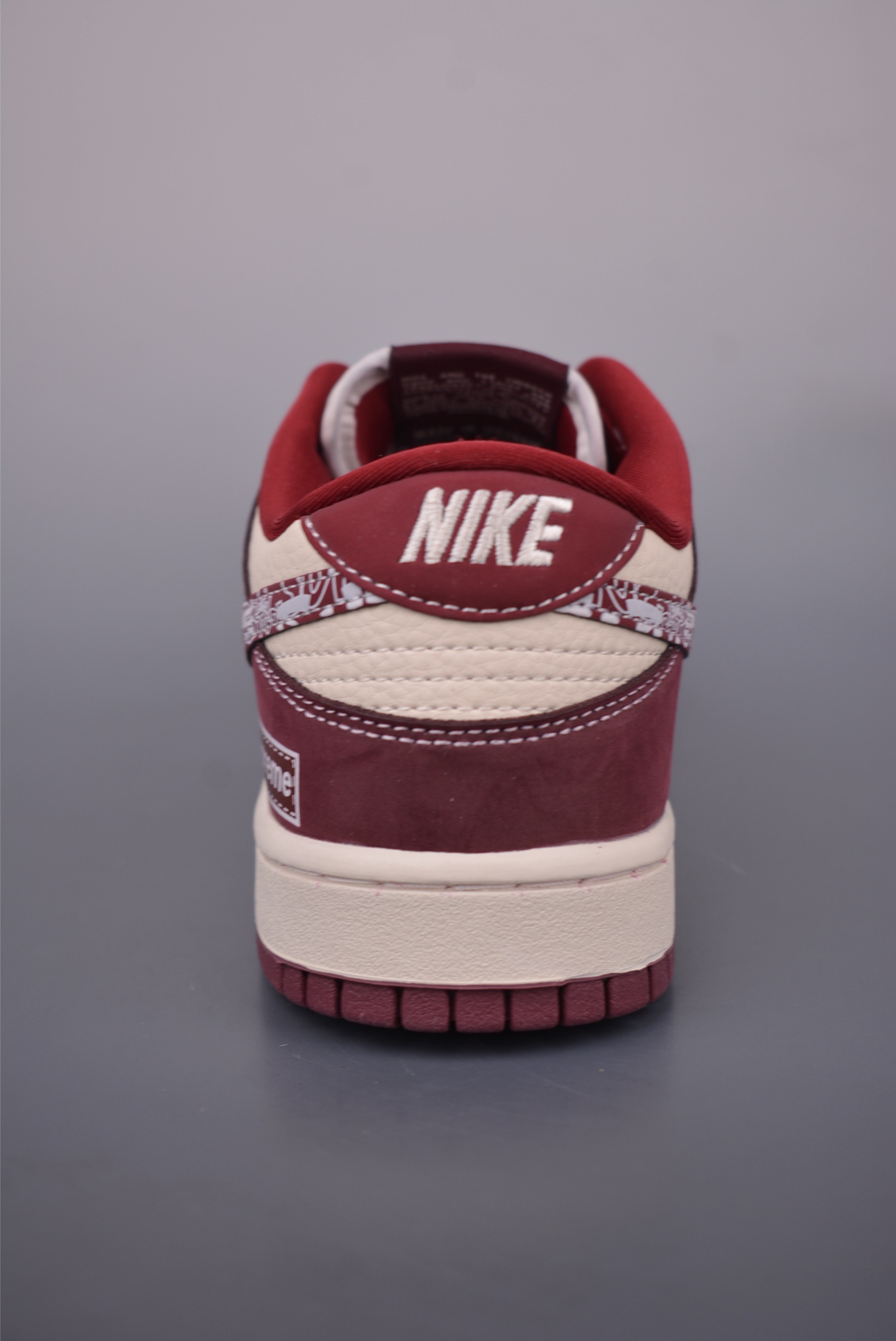 Nike SB Dunk Low Supreme Collab - Premium Quality & Exclusive Design 5 i1750541063808 6159 0 3