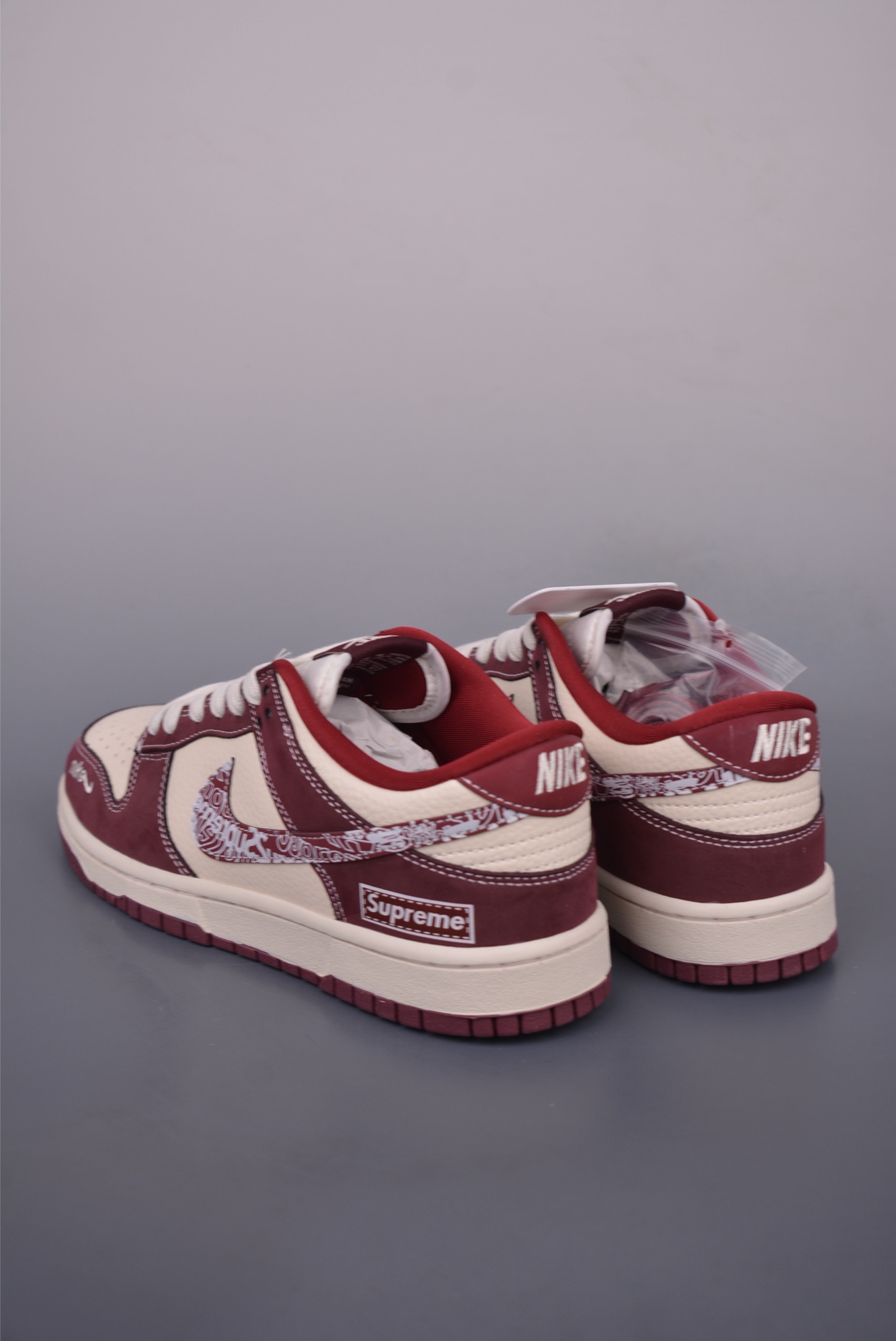 Nike SB Dunk Low Supreme Collab - Premium Quality & Exclusive Design 3 i1750541064991 1770 0 1