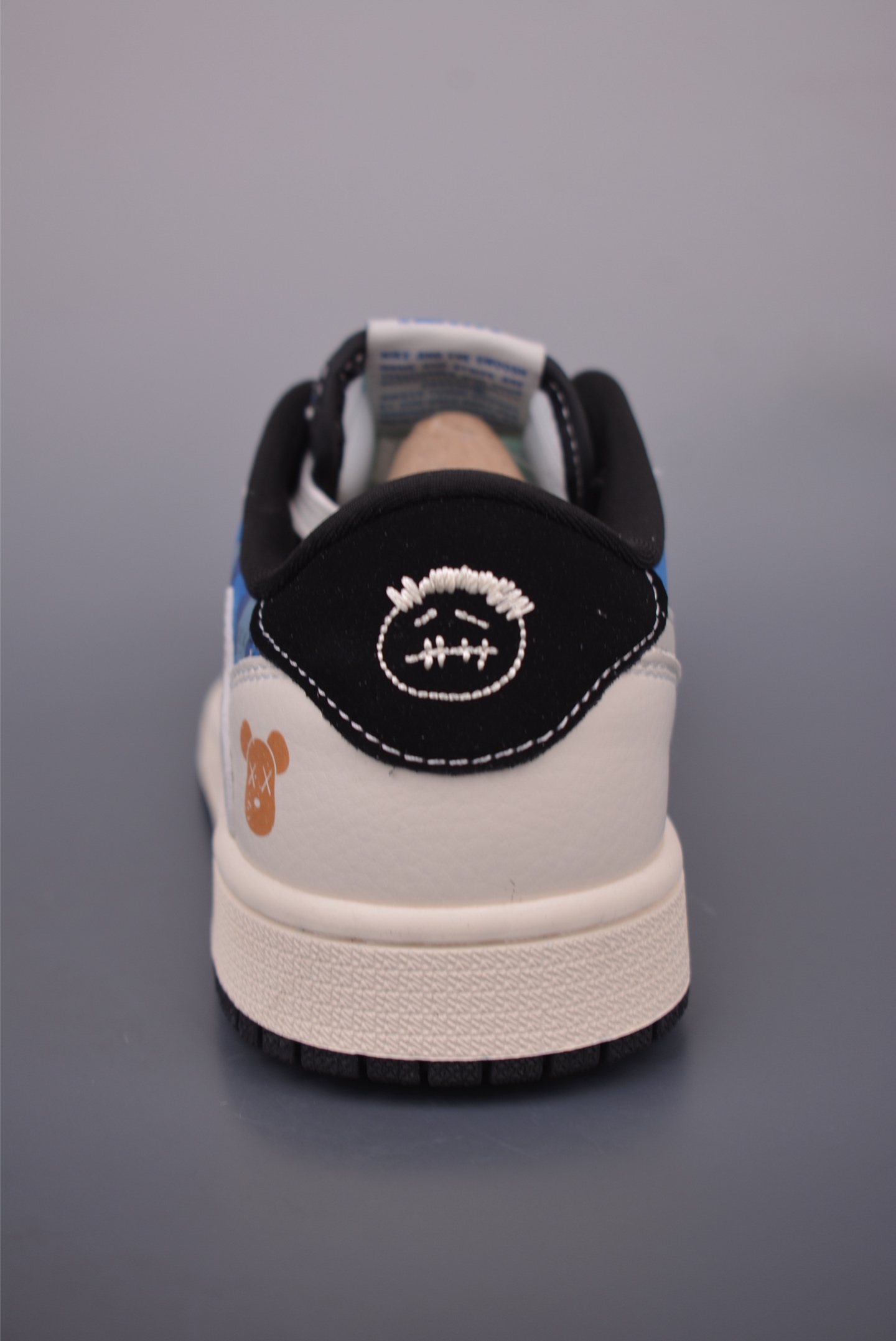 Fragment Design x Travis Scott x Air Jordan 1 Low Sneakers 4 i1750542082518 1492 0 3