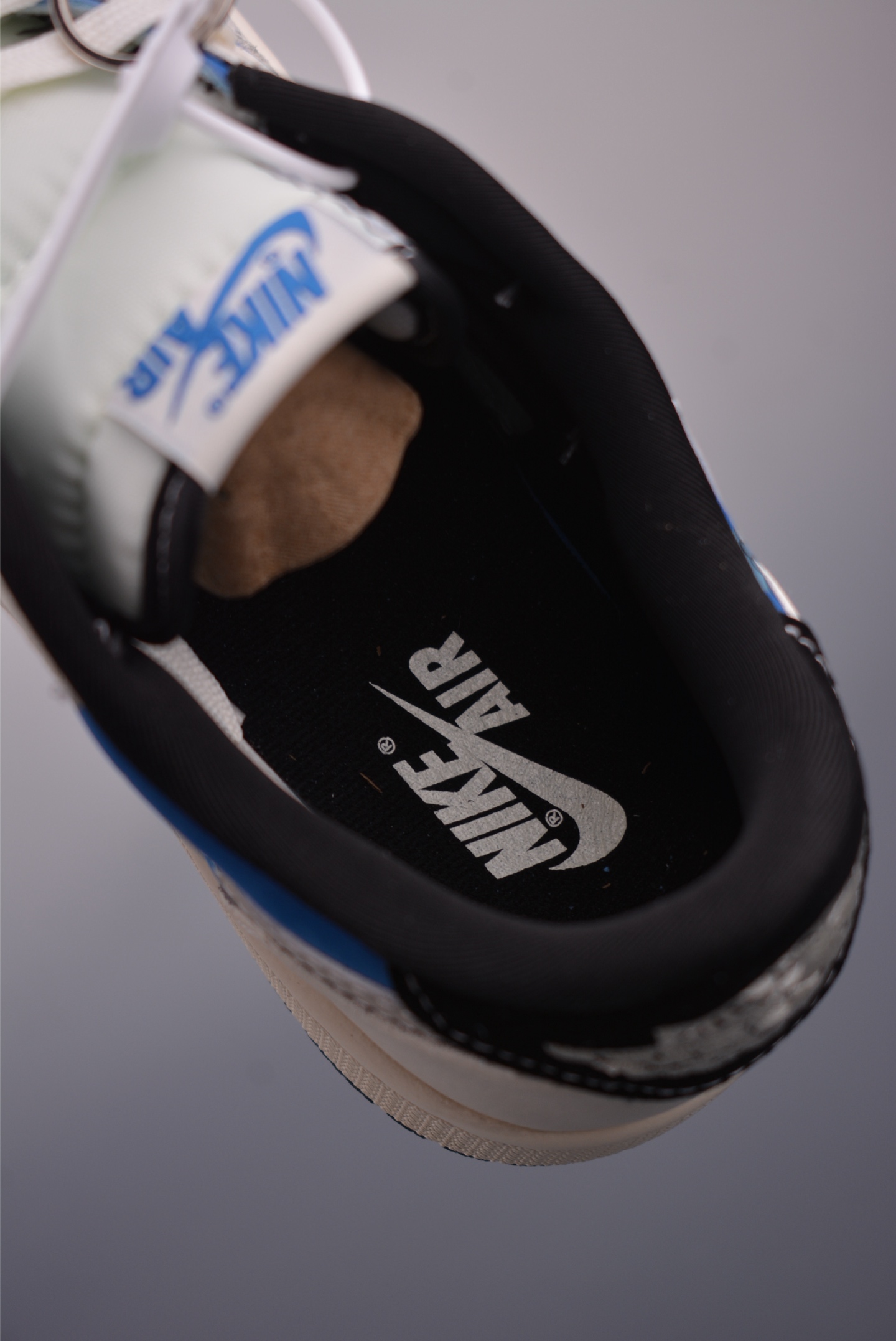 Fragment Design x Travis Scott x Air Jordan 1 Low Sneakers 9 i1750542083827 6110 0 8