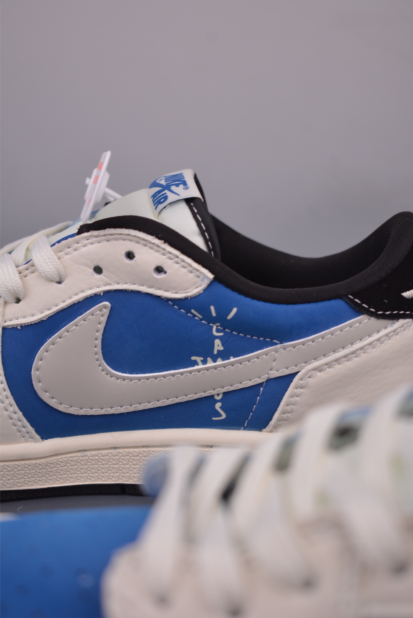 Fragment Design x Travis Scott x Air Jordan 1 Low Sneakers 8 i1750542083863 4390 0 7