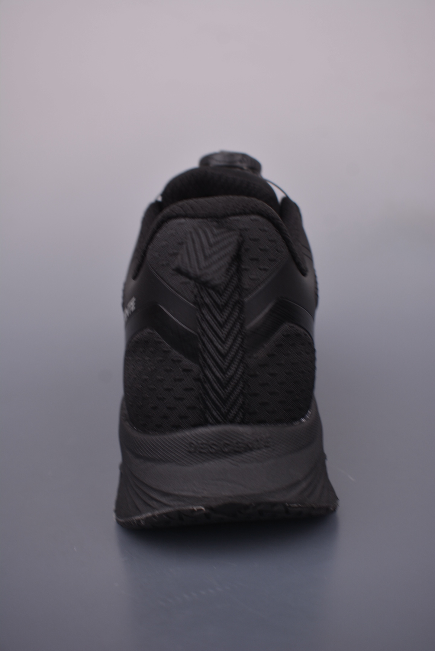 360 DESCENTE迪桑特 LEVITATE 3广东纯原版本 时尚休闲运动覆盖防水男子越野跑鞋 D2331RRN31-Chinese UA Cheap High Quatity Brand Clothes Bags handbags Sneakers wholesale wholesaler seller from China Factory suppliers Fashion Clothing Shoes best Quality Beautiful Price 360 DESCENTE迪桑特 LEVITATE 3广东纯原版本 时尚休闲运动覆盖防水男子越野跑鞋 D2331RRN31