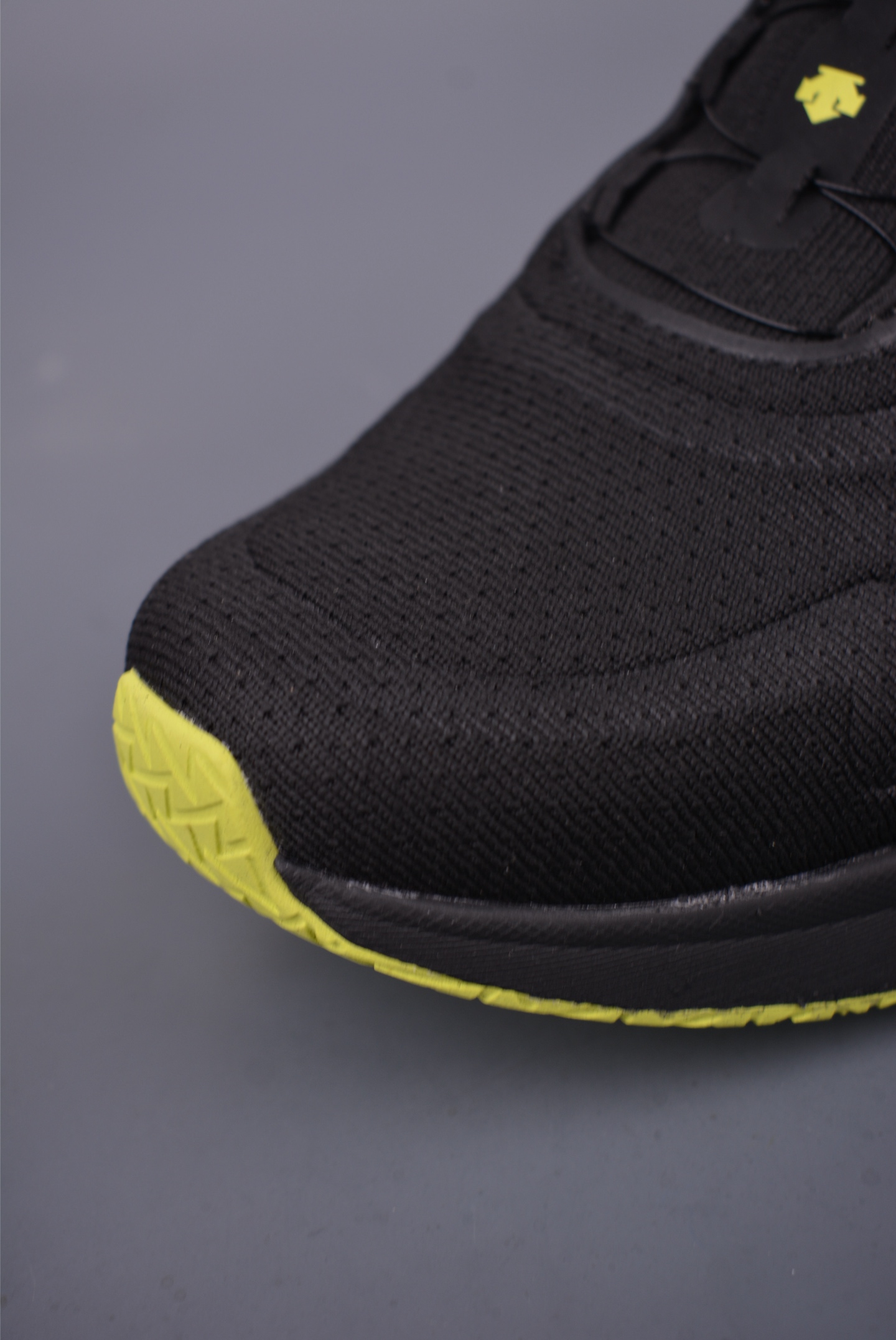 360 DESCENTE迪桑特 DUAITE KNIT广东纯原版本 时尚休闲运动覆盖防水男子越野跑鞋 D3331LSN27