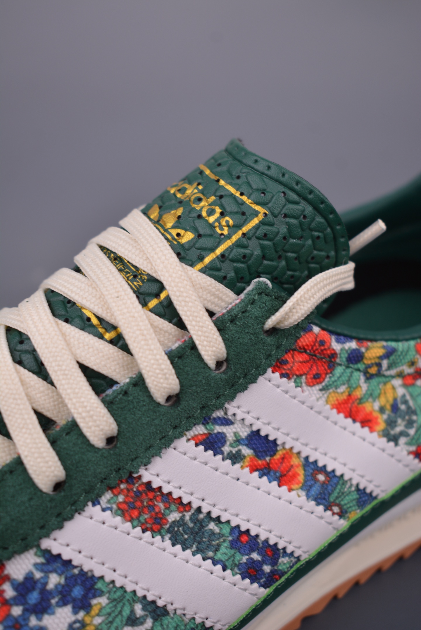 170 adidas originals SL 72RS 超轻便透气复古慢跑鞋 1183C263