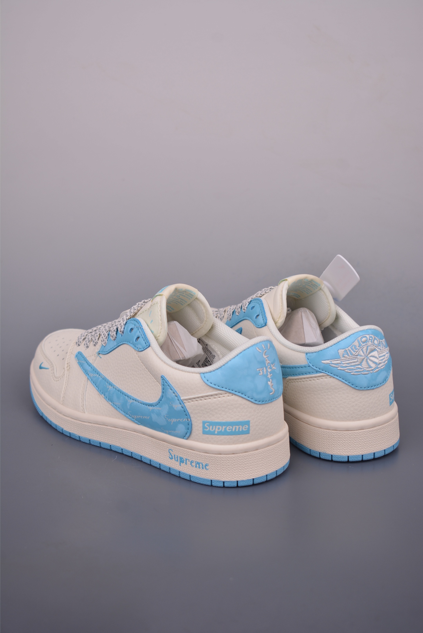 260 Fragment x Travis Scott x Supreme Air Jordan 1 Low 三方联名倒钩 HS8068-024
