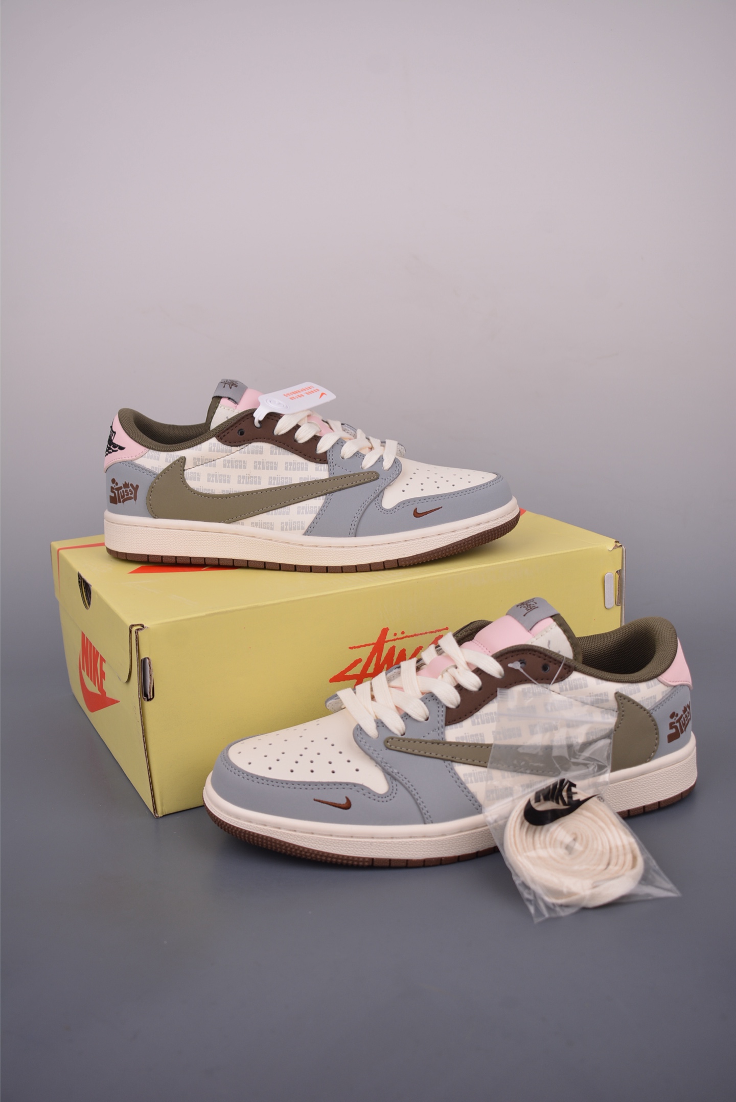260 Fragment x Travis Scott x Stussy Air Jordan 1 Low 三方联名倒钩 XD0798-303
