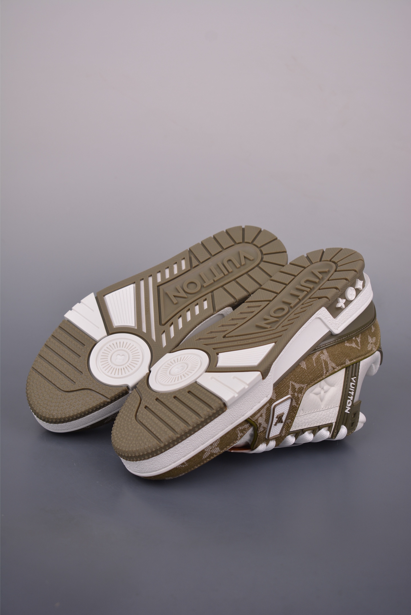 Louis Vuitton Trainer Limited Edition Sneakers, Latest Colorway, Perfect Fit 3 i1750628952874 3354 0 2