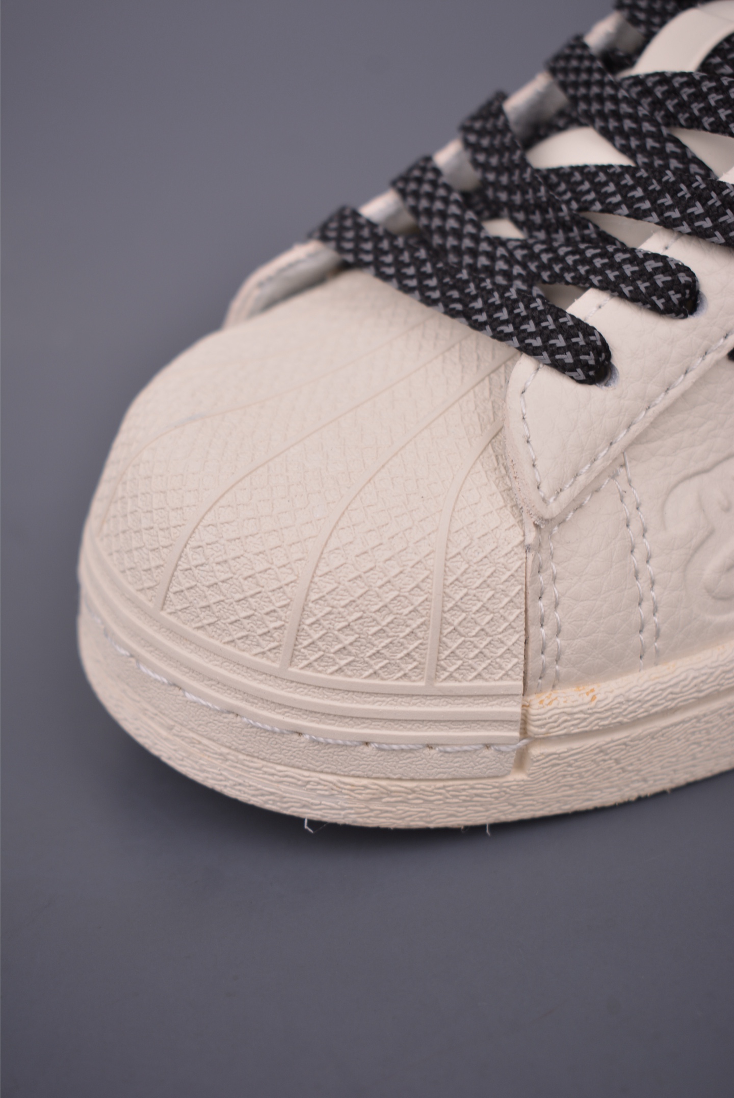 Adidas Originals Superstar 2025 x Stussy Collaboration White Black Shoes 6 i1750628995347 3500 0 5