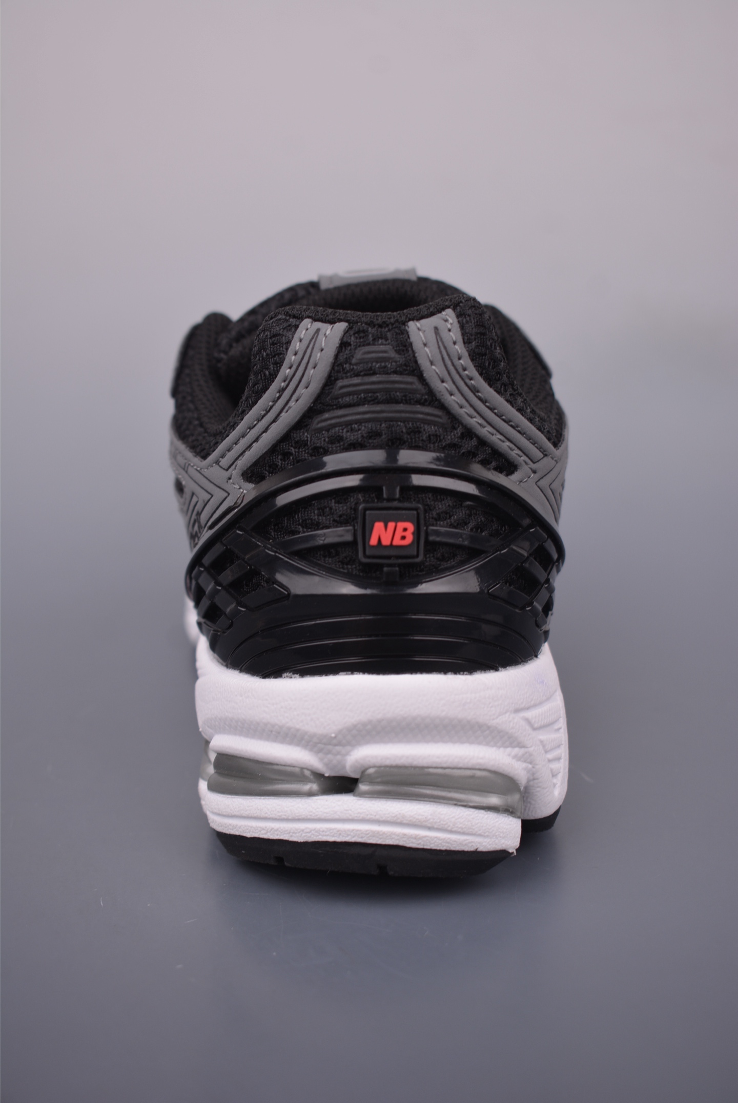 New Balance 1906R Retro Sneakers - Classic Style, Modern Comfort and Durability 5 i1750629301422 1631 0 3