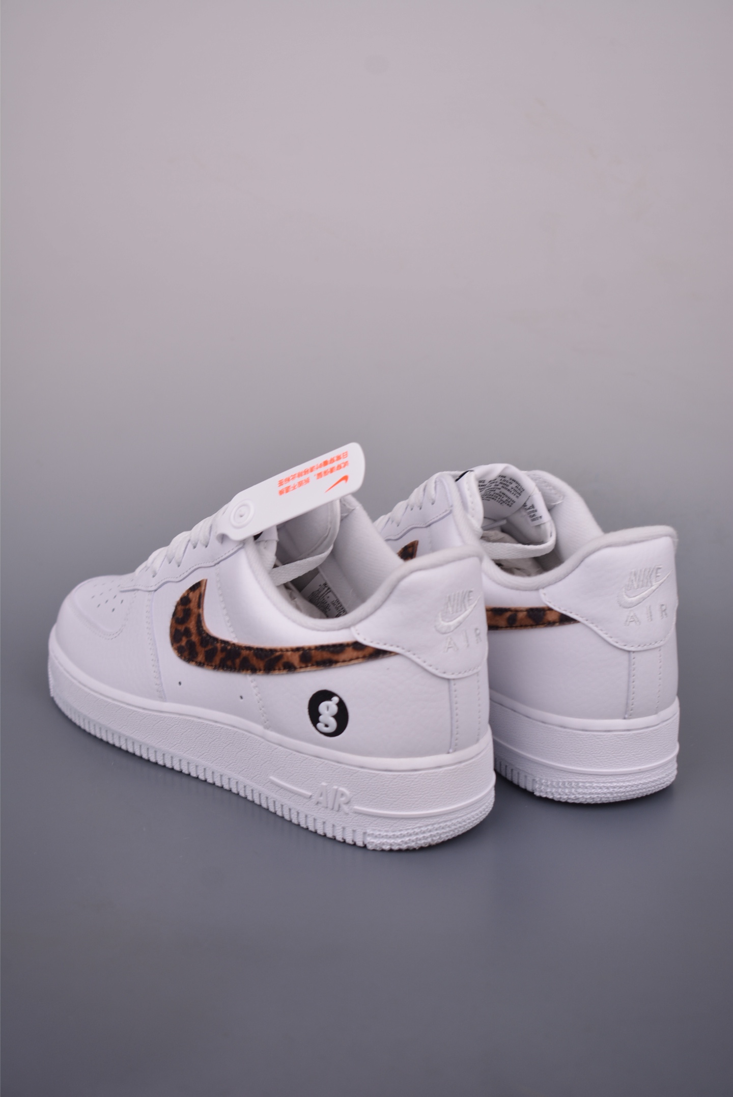 Nike Air Force 1 Low Supreme Collab - Premium Quality, Iconic Style 2 i1750716277680 7934 0 1