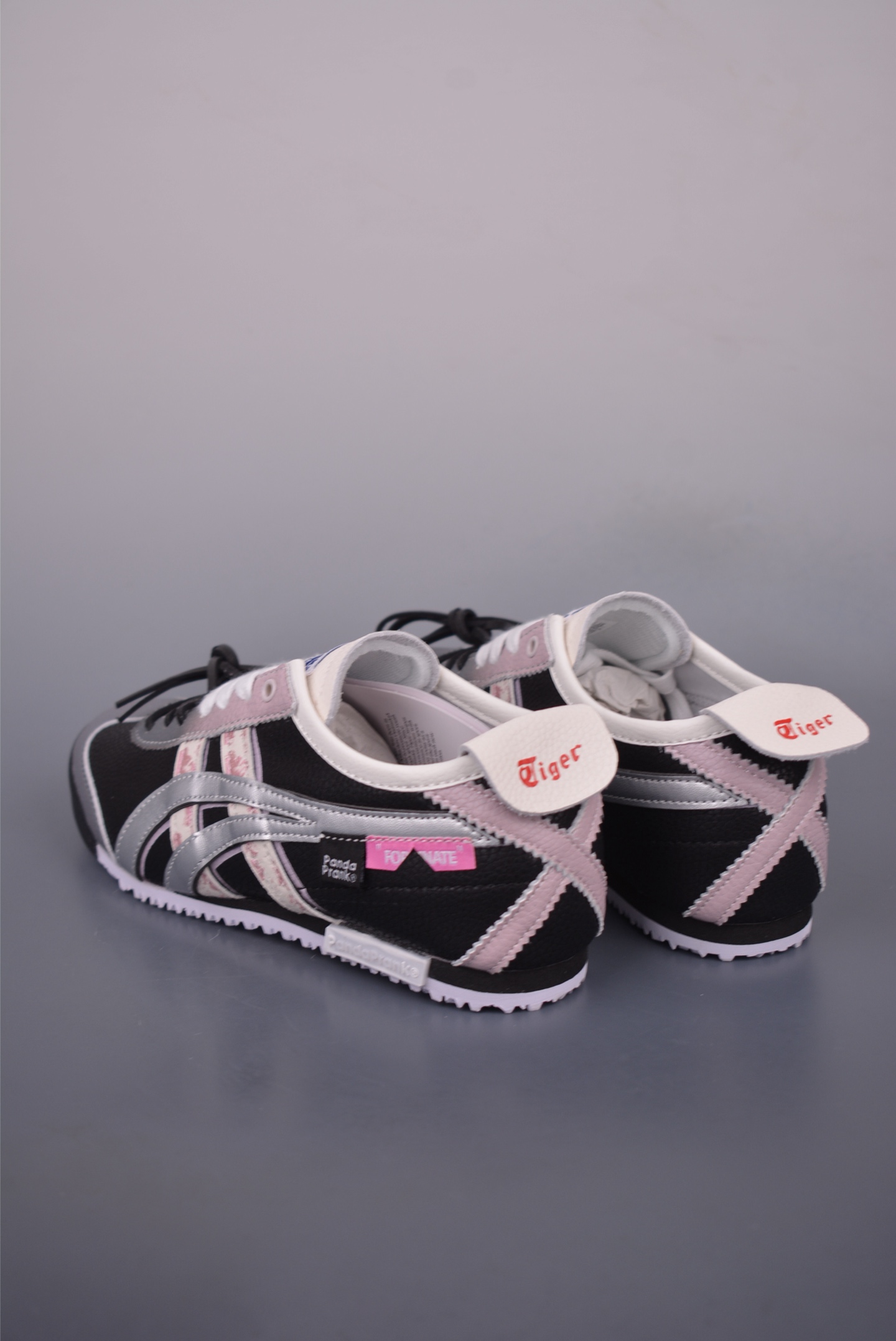 Onitsuka Tiger Mexico 66 Platform Leather Sneakers, Stylish Comfort 2 i1750717111998 7958 0 1