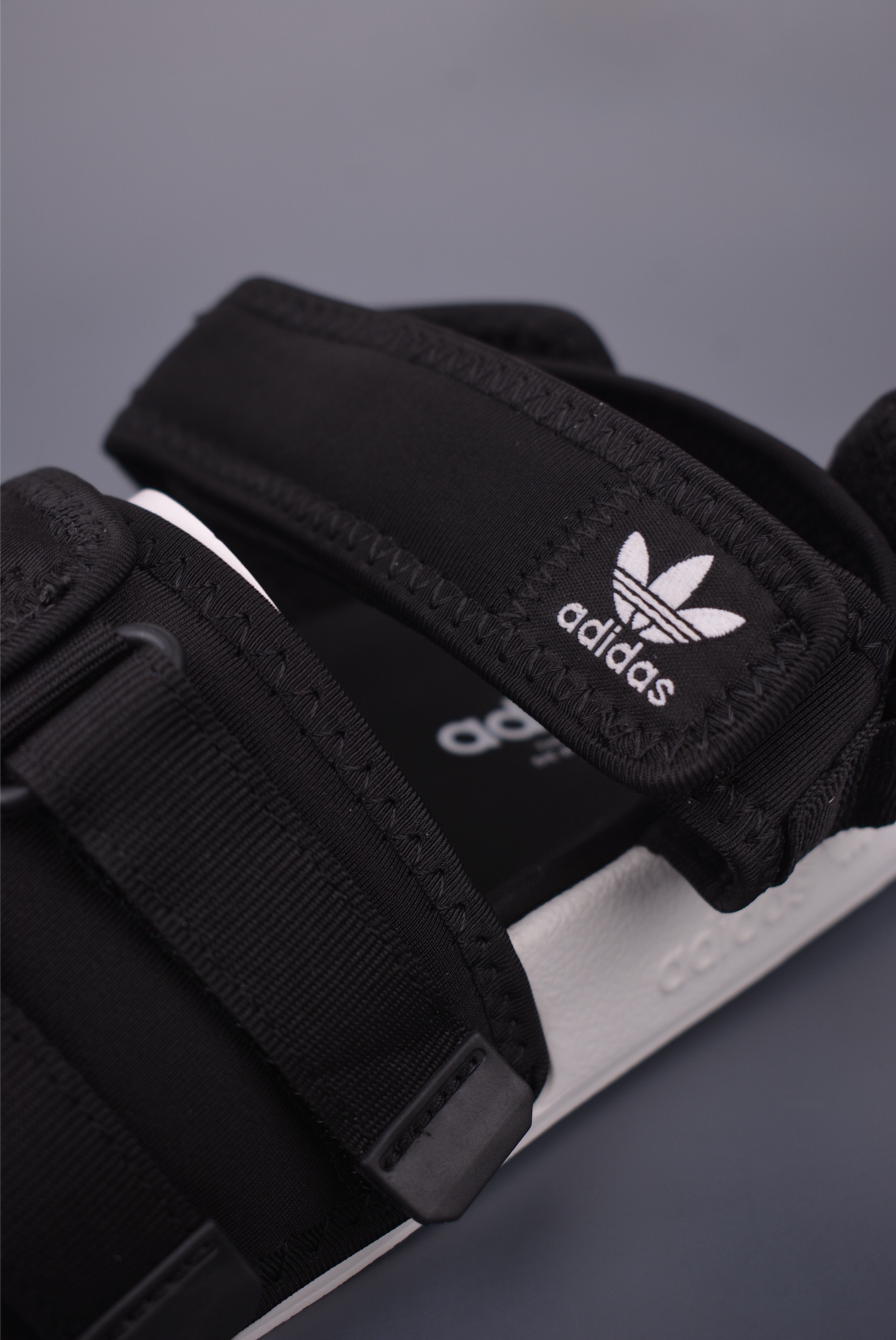 Adidas Adilette Sandal 4.0: Korean Style, Comfortable & Slip-Resistant 8 i1750717338734 9661 0 6
