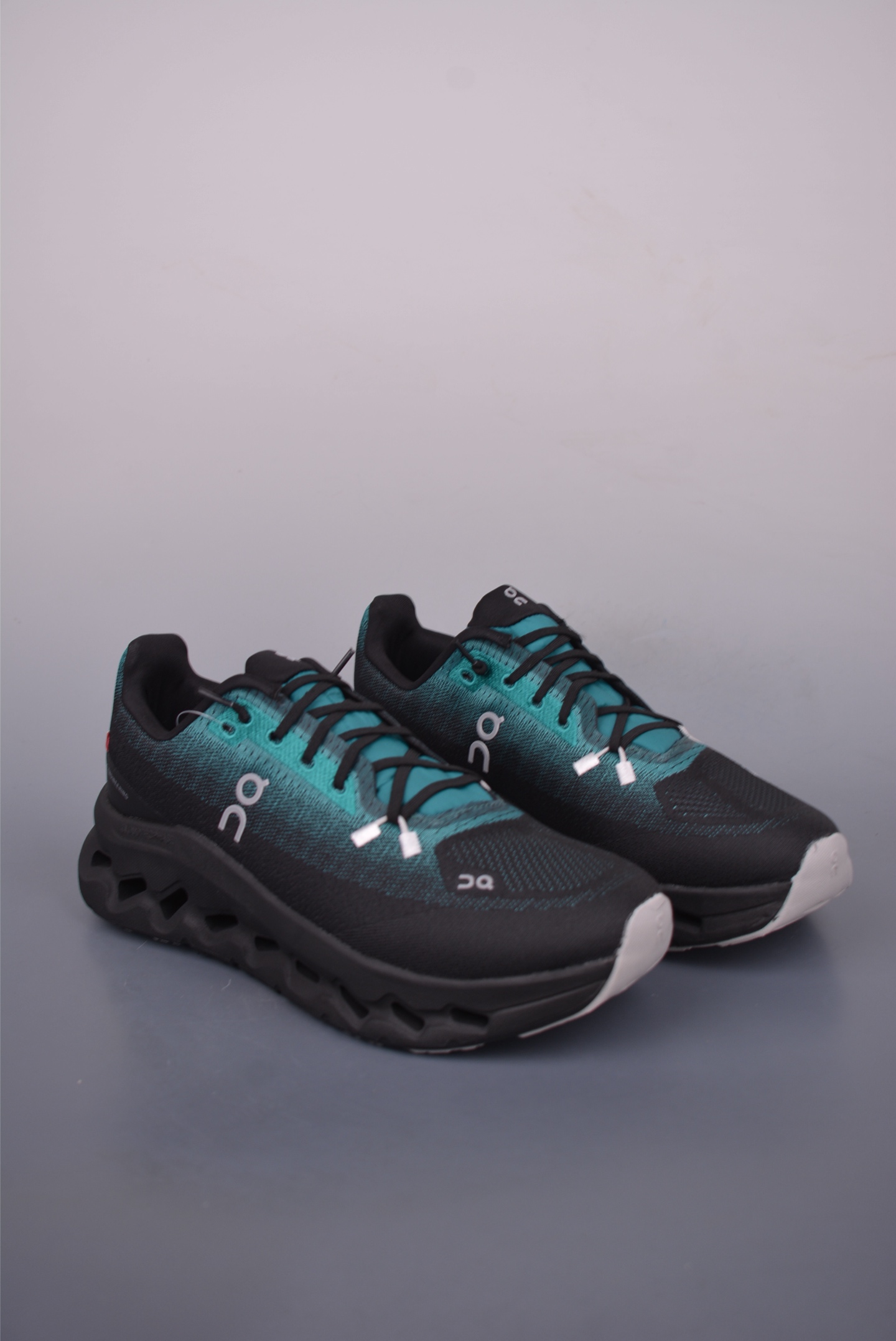On Cloudtilt Running Shoes - Outdoor, Street Style, Functional, All-Day Comfort 2 i1750717568212 4773 0 0