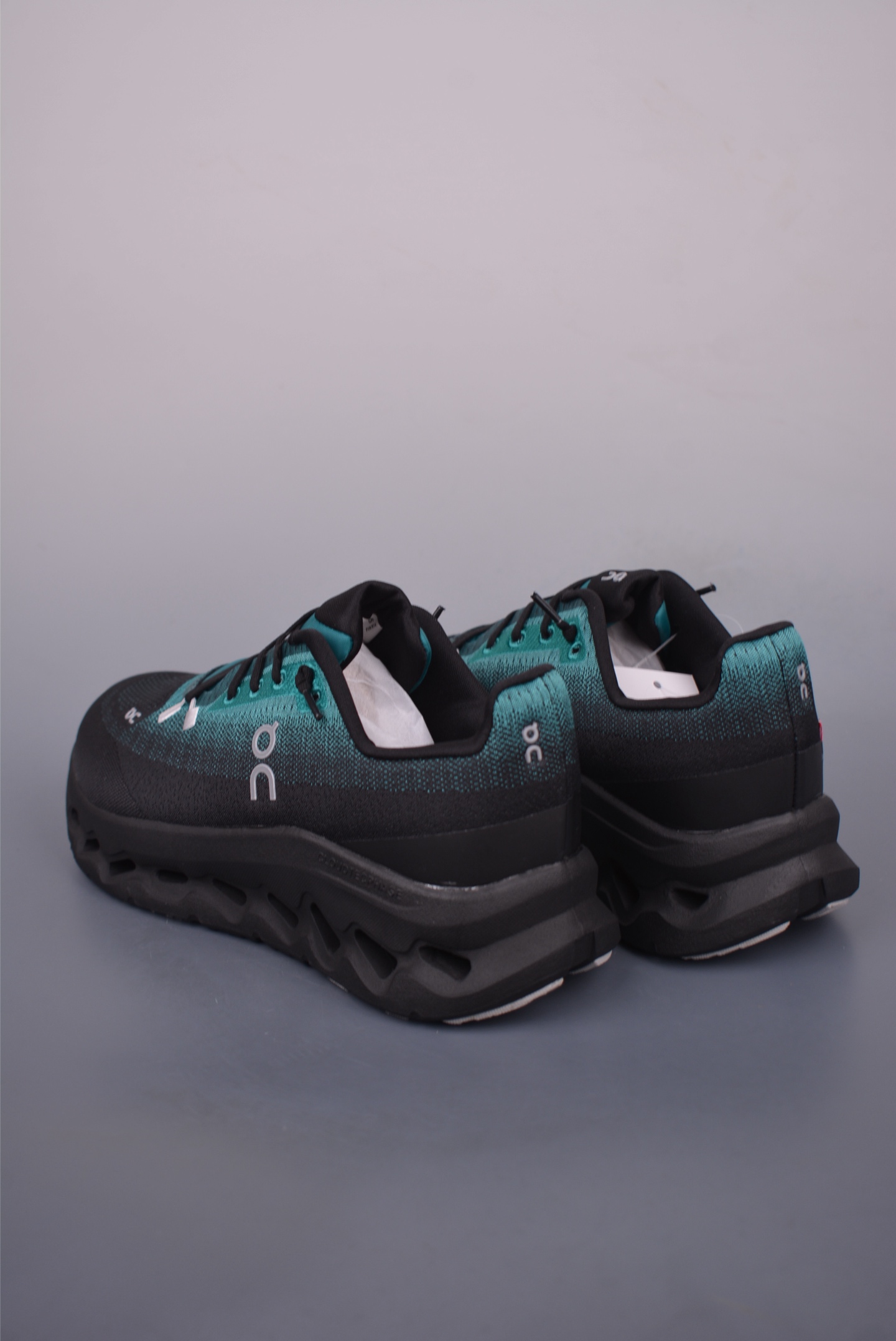 On Cloudtilt Running Shoes - Outdoor, Street Style, Functional, All-Day Comfort 3 i1750717569905 605 0 1