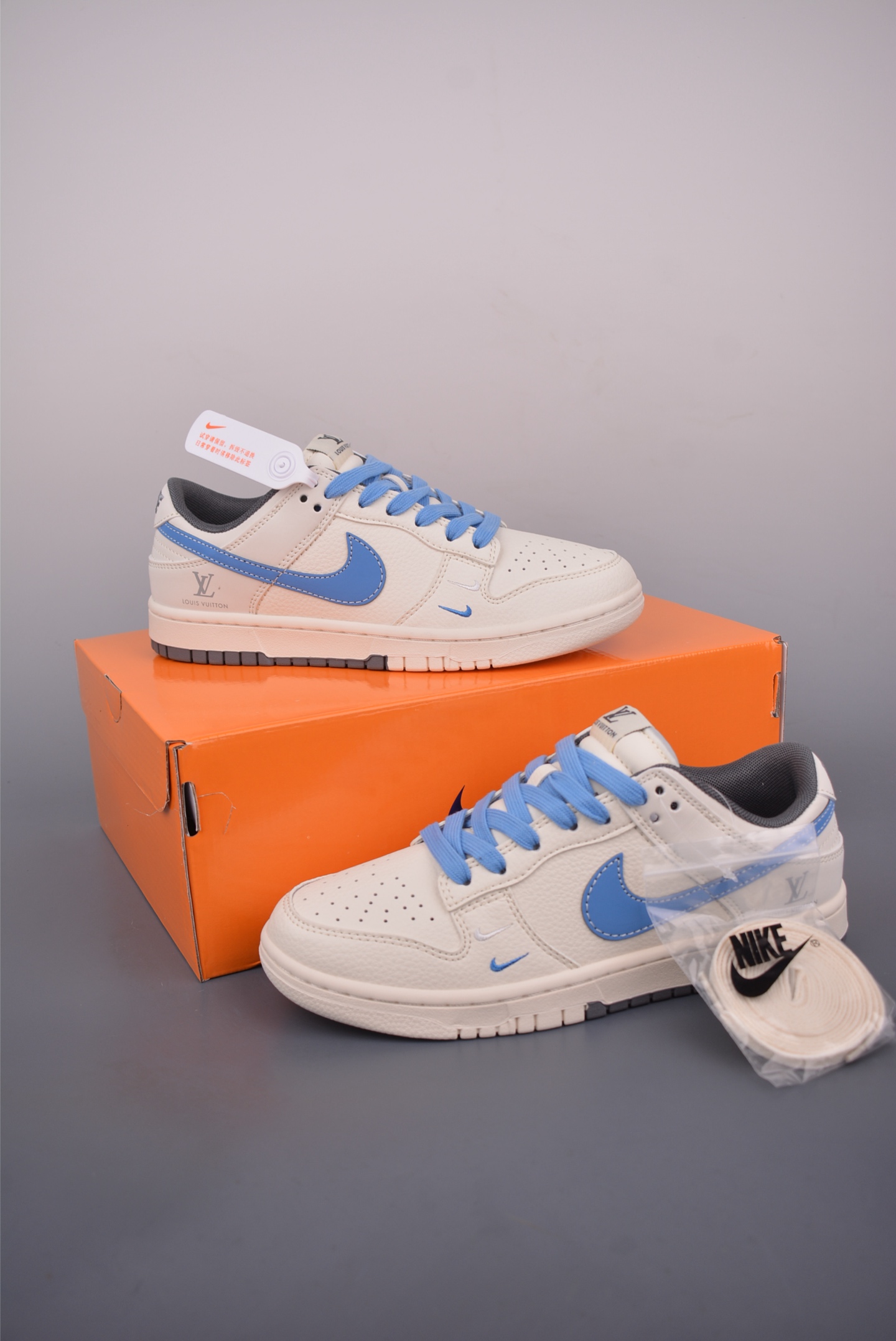 Nike SB Dunk Low Louis Vuitton Cream Blue Sneakers - Limited Edition 6 i1750717679159 9308 0 4