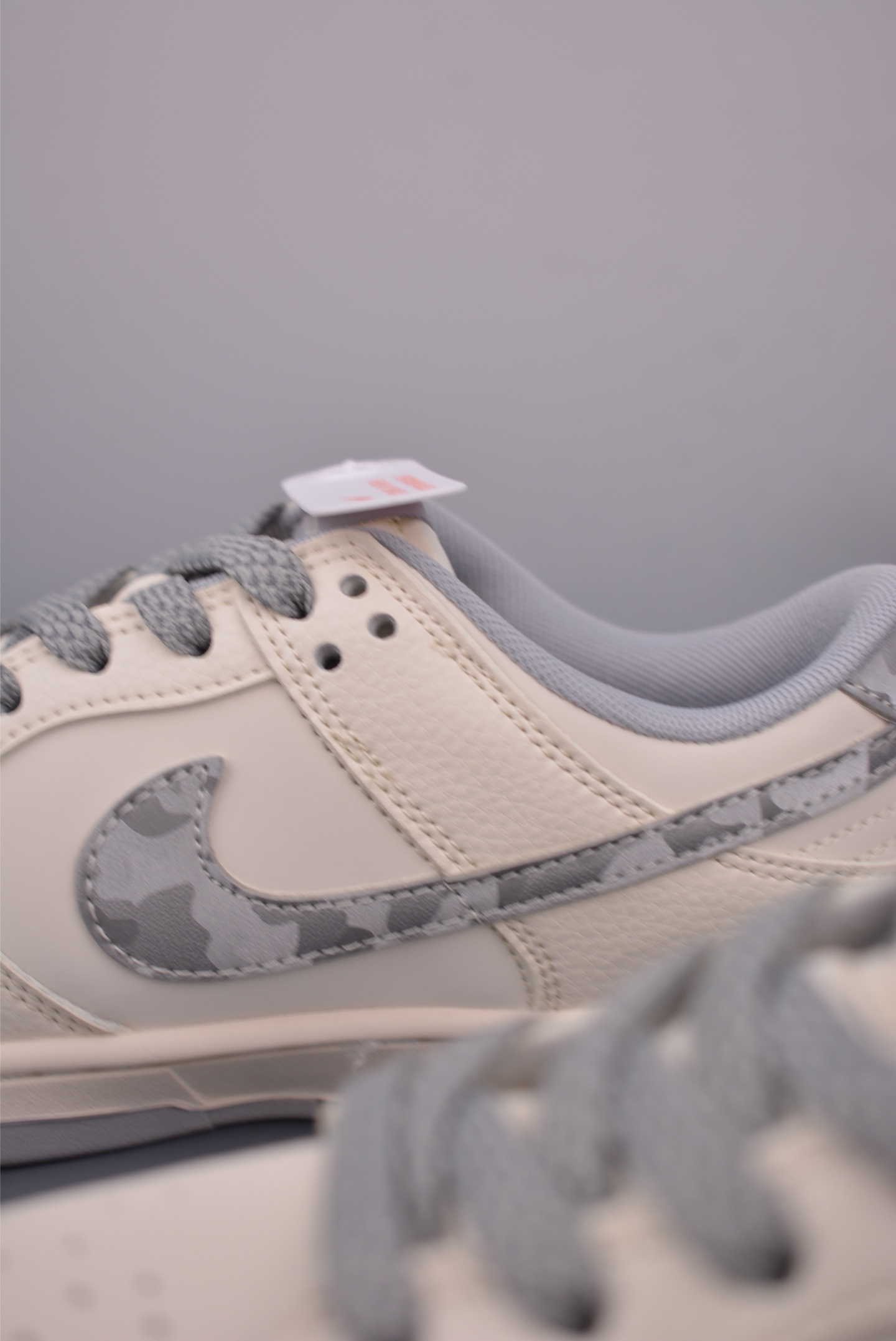 280 Nike SB Dunk Low LV联名 JP126827-110