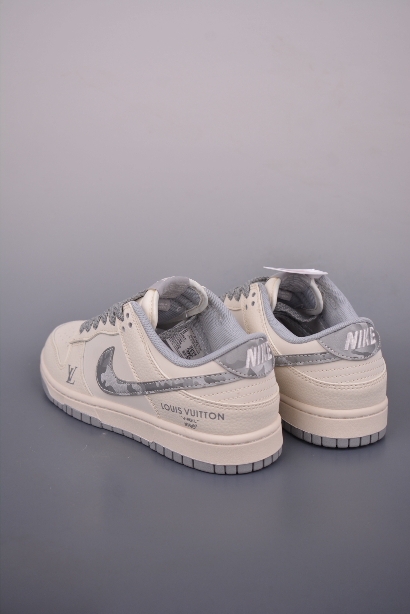 280 Nike SB Dunk Low LV联名 JP126827-110