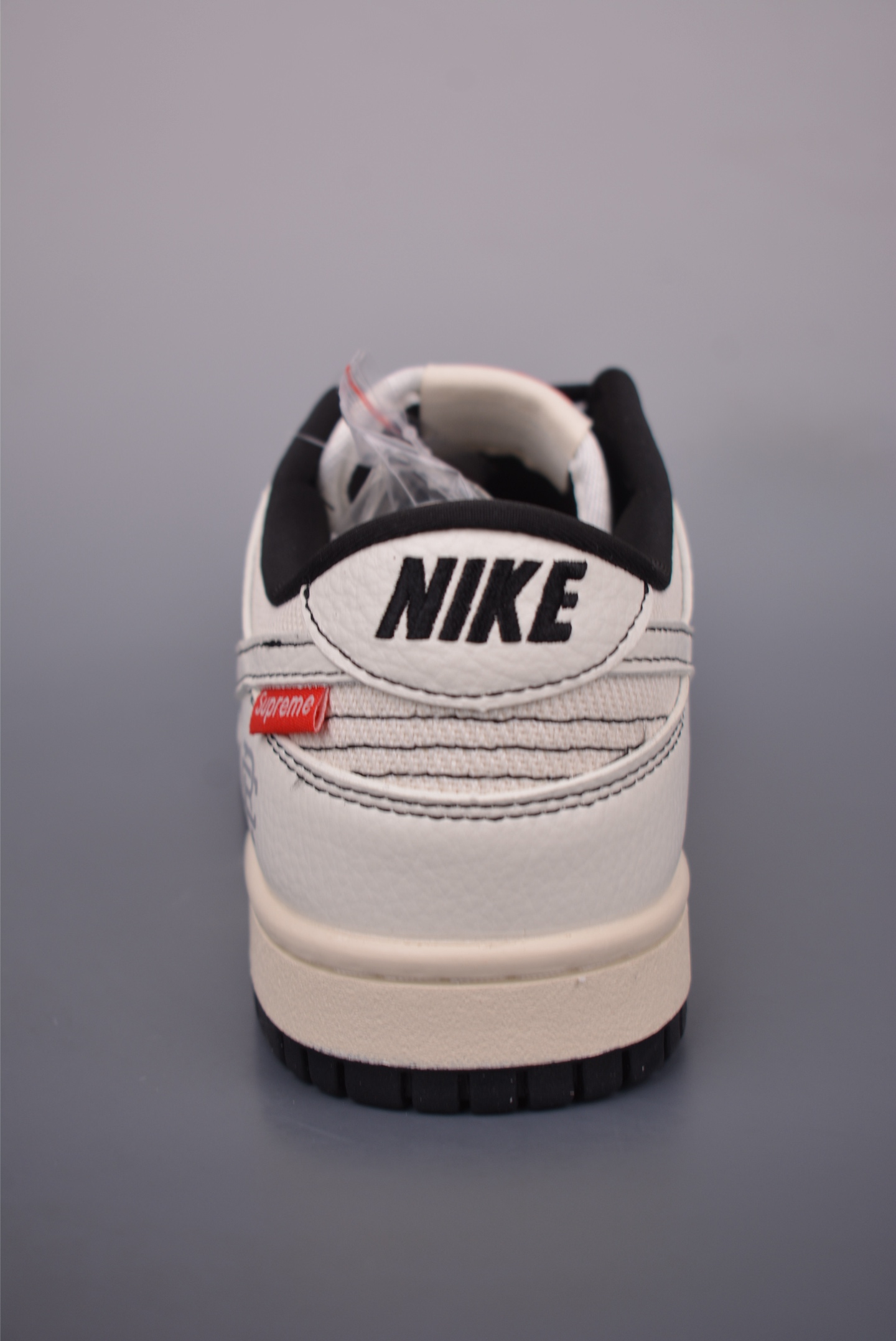 Nike SB Dunk Low Supreme Collab White Leather Sneakers, Size 36-45 4 i1750717828377 6480 0 3