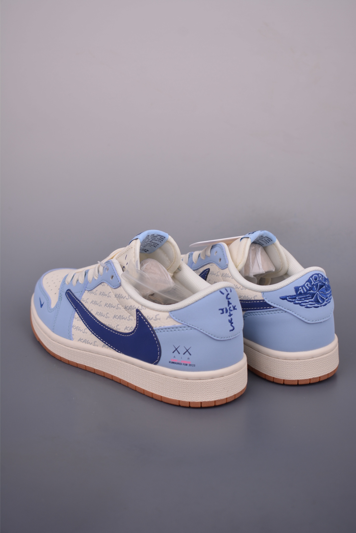 280 Fragment x Travis Scott x 暴力熊 Air Jordan 1 Low 三方联名倒钩 ZH2598-164
