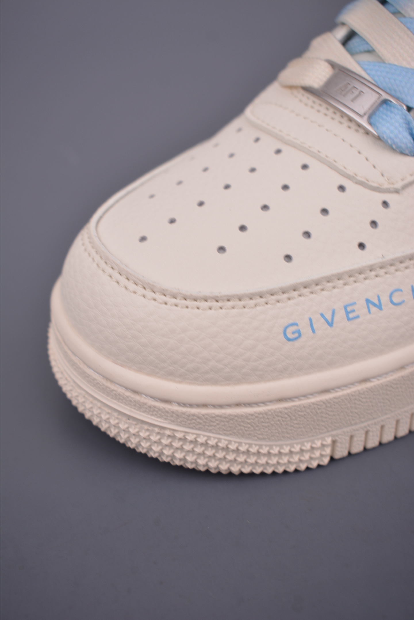 Nike Air Force 1 Low Givenchy Collab Sneakers Authentic Design 7 i1750797300920 2184 0 1