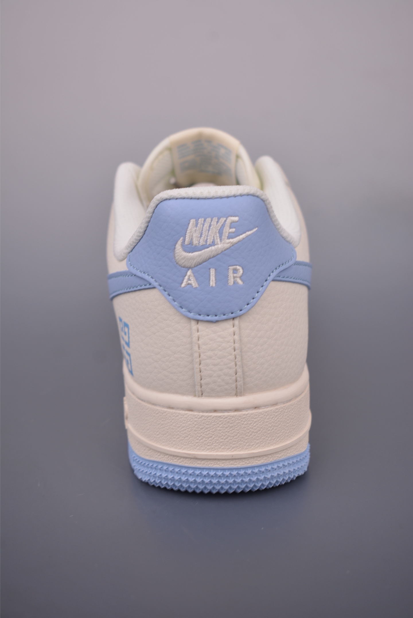 Nike Air Force 1 Low Givenchy Collab Sneakers Authentic Design 5 i1750797381569 8741 0 3