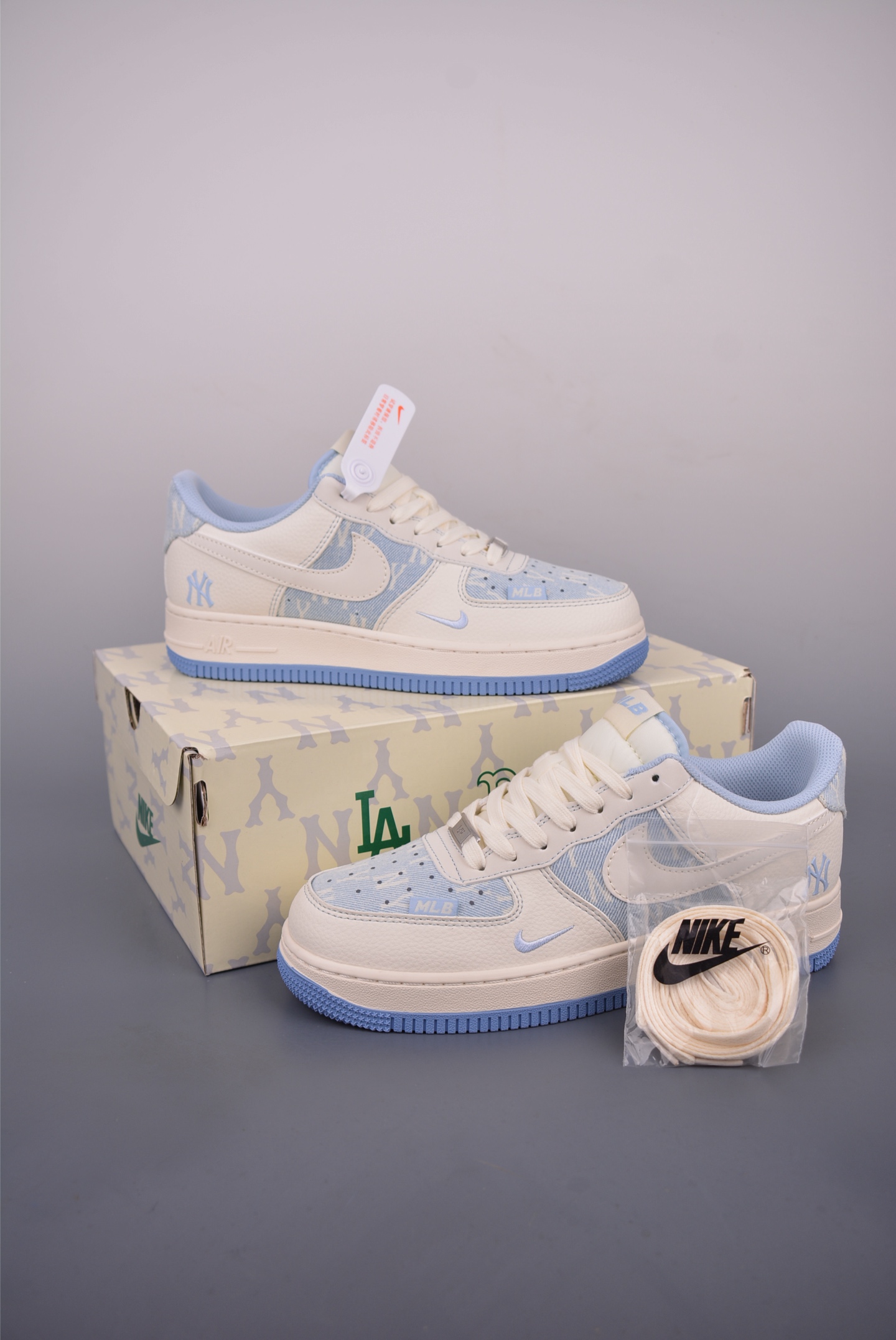 Nike Air Force 1 Low MLB Edition Sneakers - Premium Comfort & Style 5 i1750797416429 2082 0 4