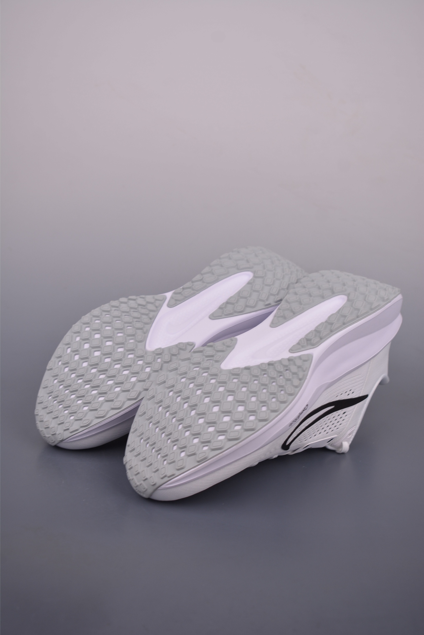 170 Nike Quest 6极速6代 网面透气 时尚休闲跑步鞋 FD6033-100