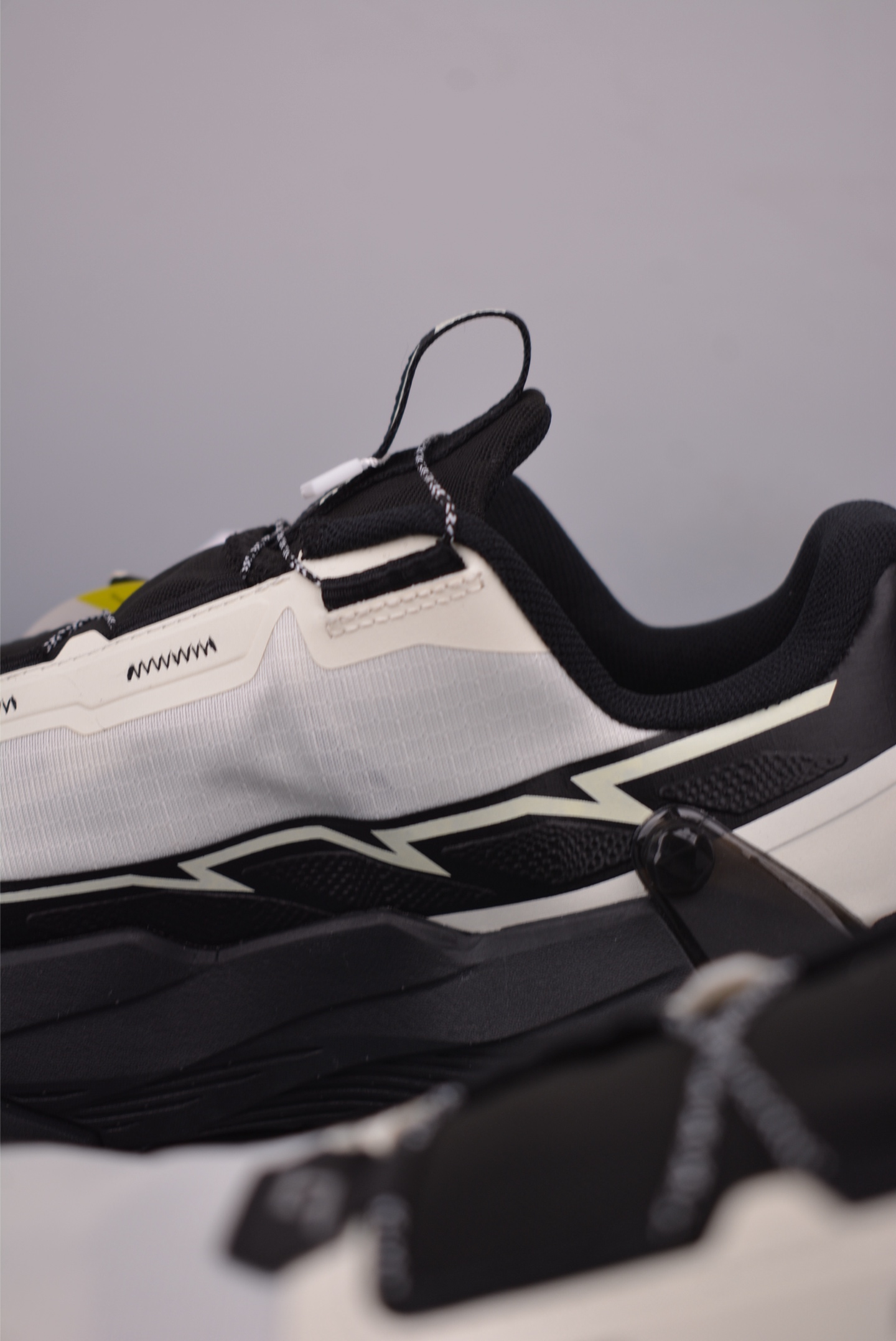 260 KAILAS Fuga Du BOA 凯乐石 陡坡稳定越野跑山鞋 KS2433271A