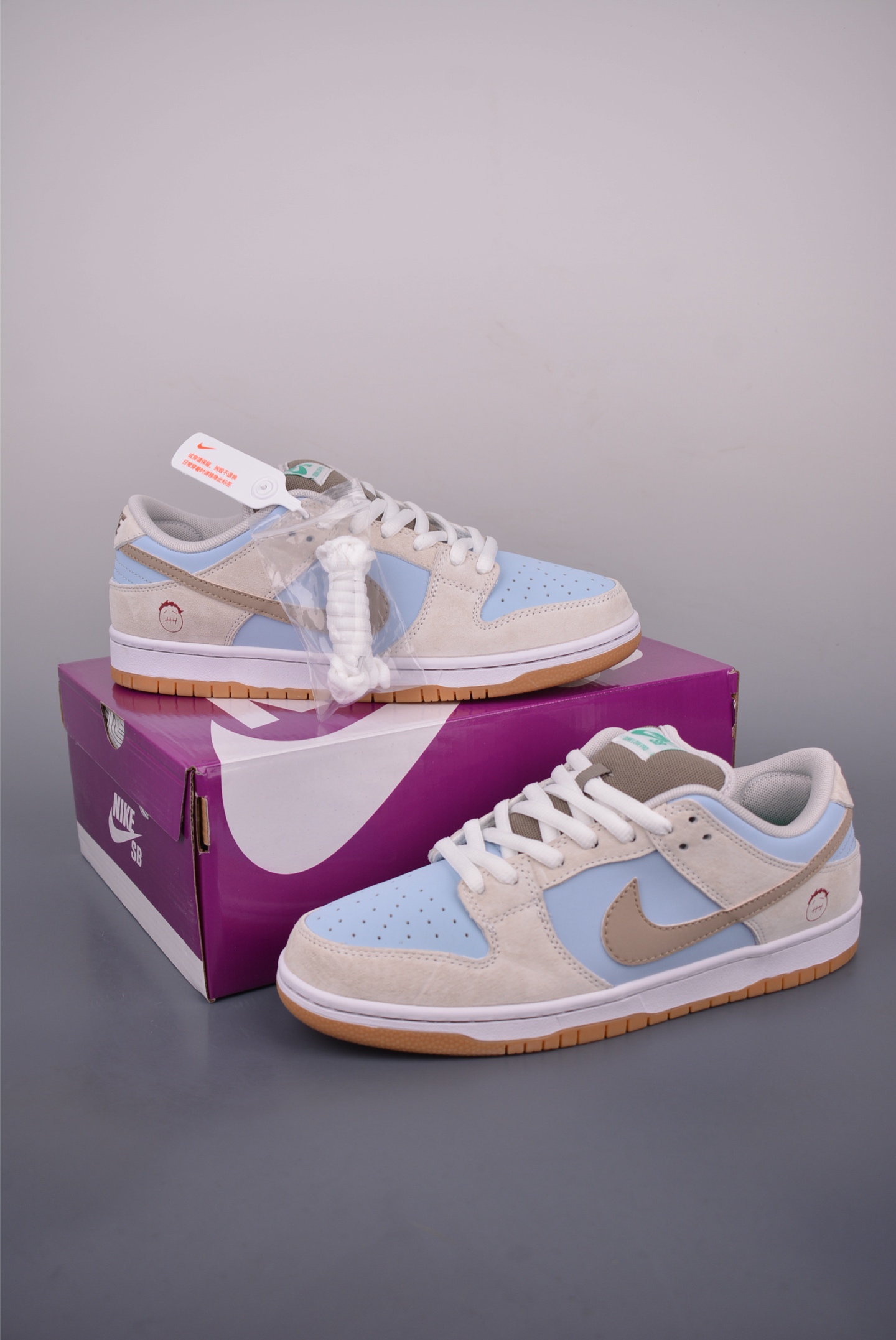 200 NIKE SB Dunk Low 性价比天花板 HF3704-001-Chinese UA Cheap High Quatity Brand Clothes Bags handbags Sneakers wholesale wholesaler seller from China Factory suppliers Fashion Clothing Shoes best Quality Beautiful Price 200 NIKE SB Dunk Low 性价比天花板 HF3704-001
