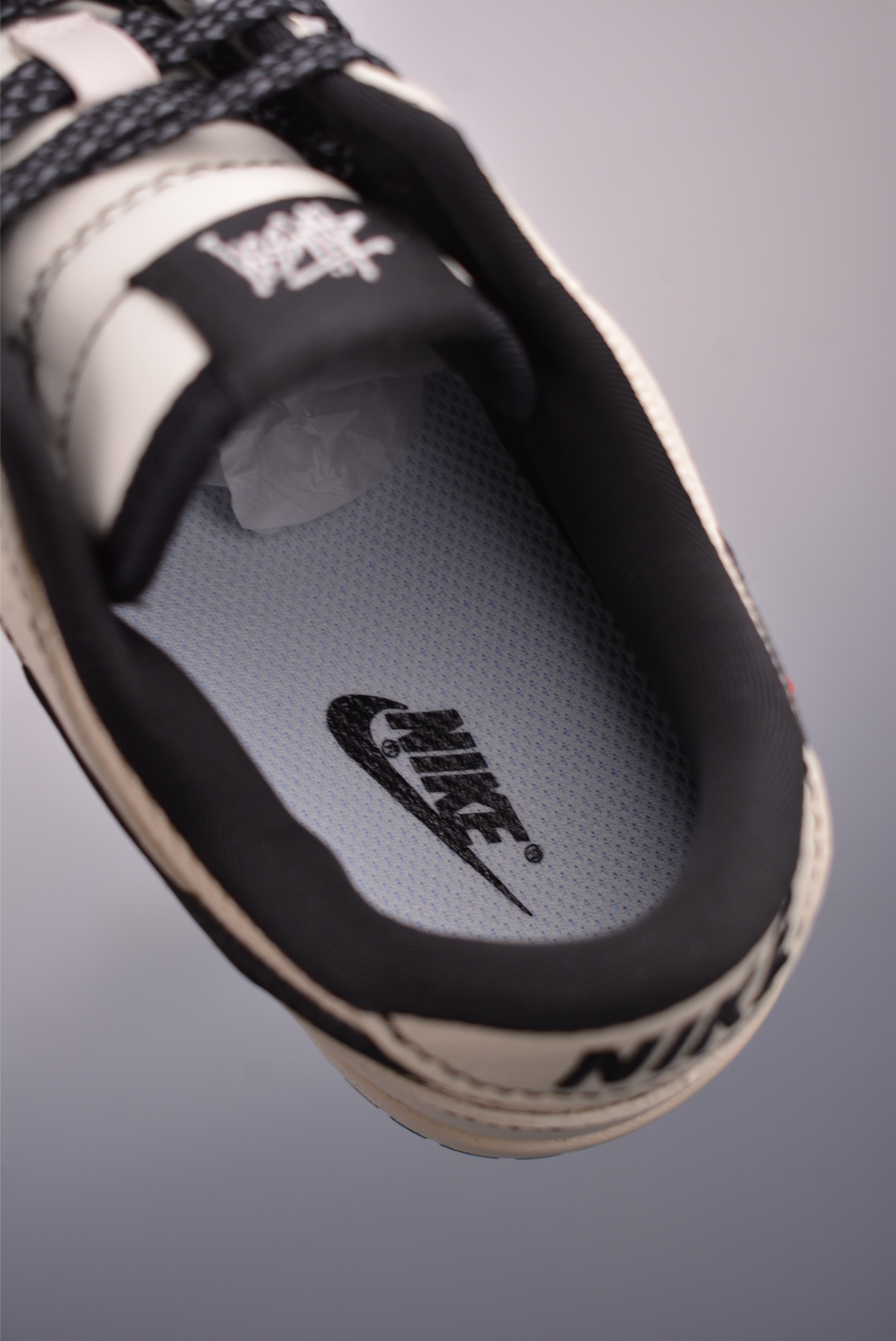 Nike SB Dunk Low Stussy Cream Sneakers - Premium Quality & Comfortable Fit 10 i1750798627347 1904 0 8