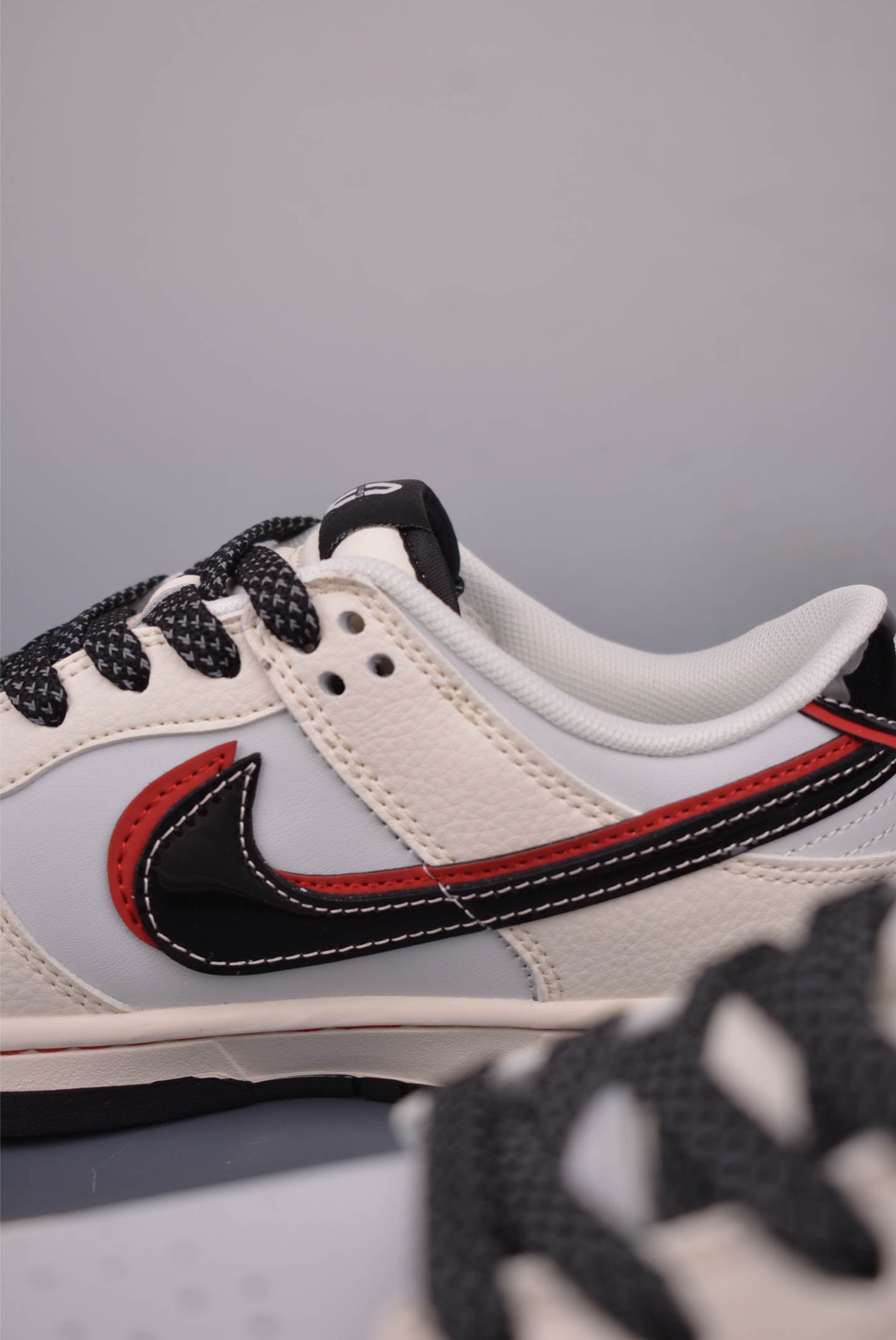 Nike SB Dunk Low M9, Premium Comfort and Style 9 i1750798675148 2794 0 7