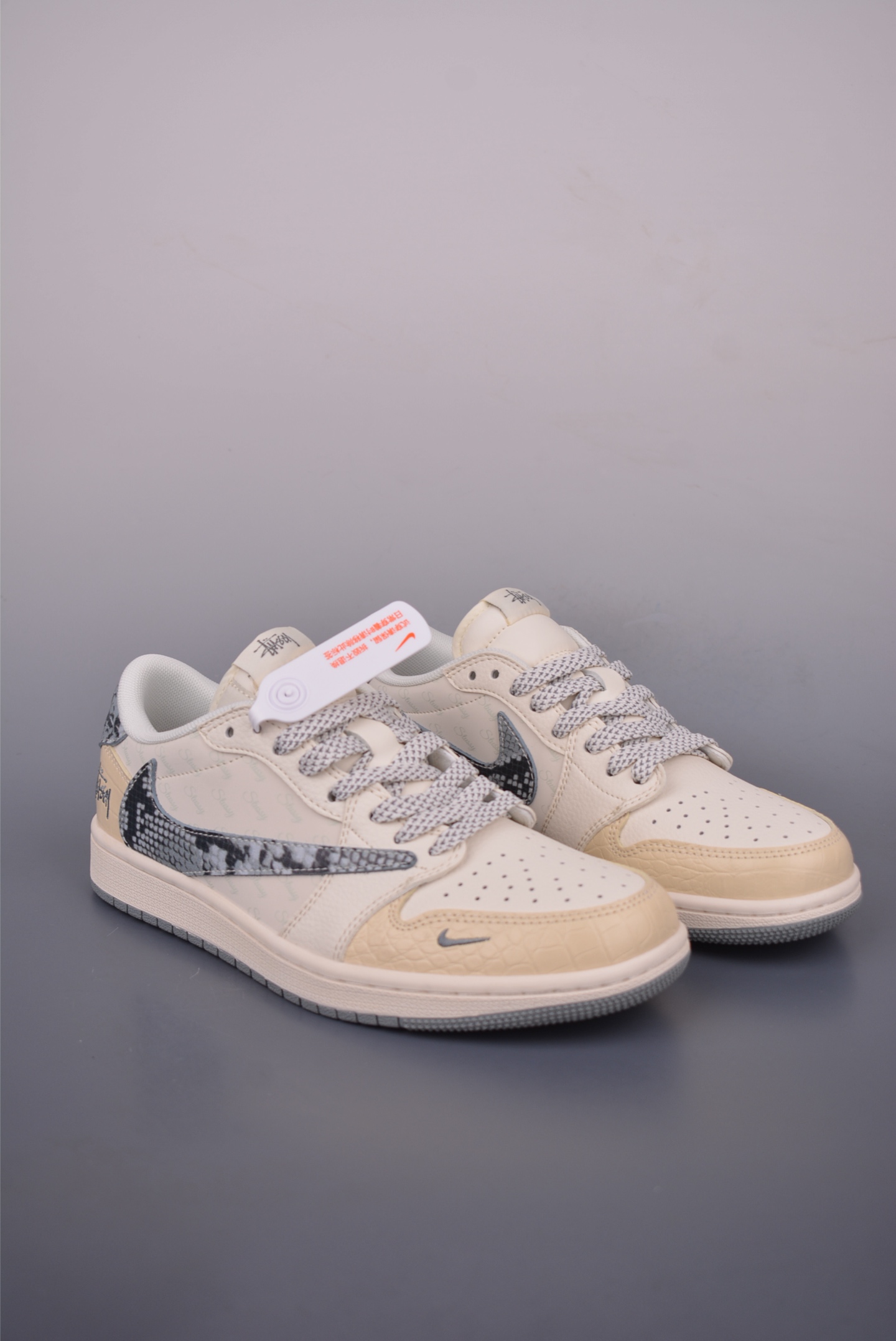 Fragment Travis Scott Stussy Air Jordan 1 Low Sneakers - Limited Edition 2 i1750799256415 7719 0 0