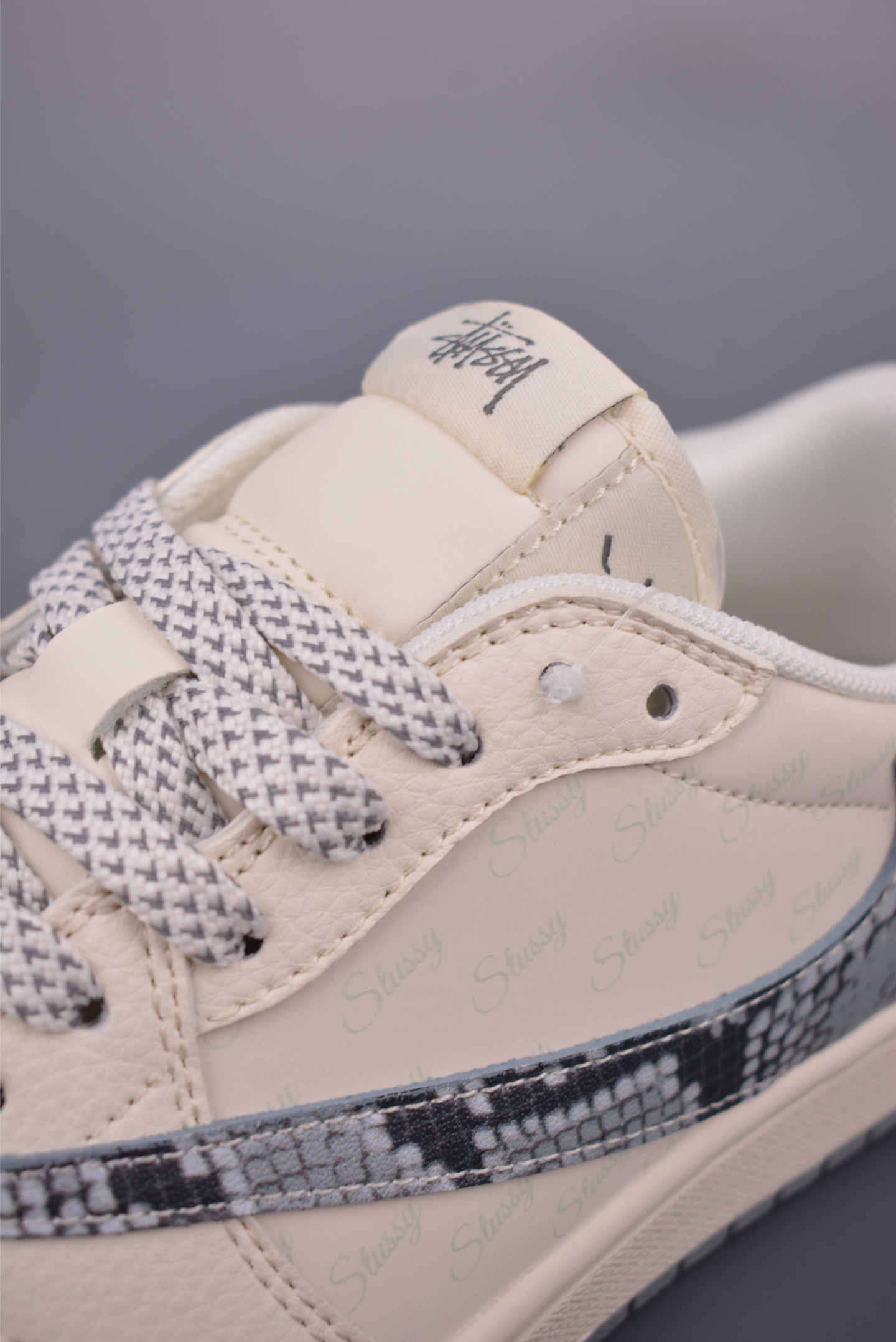 Fragment Travis Scott Stussy Air Jordan 1 Low Sneakers - Limited Edition 8 i1750799256648 8939 0 6