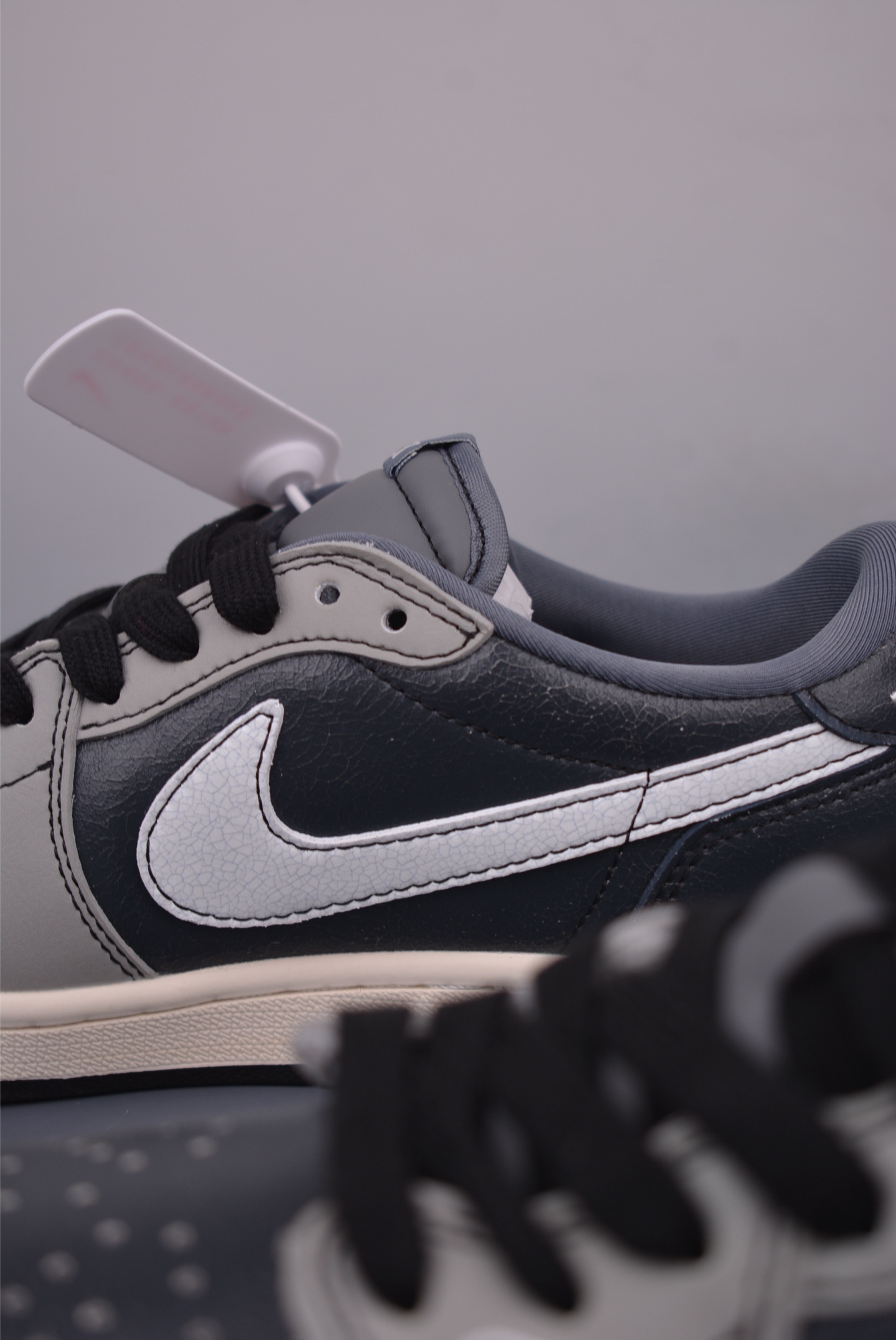 Fragment x Travis Scott x Gucci Air Jordan 1 Low - Limited Edition Sneaker 8 i1750800009377 6404 0 7