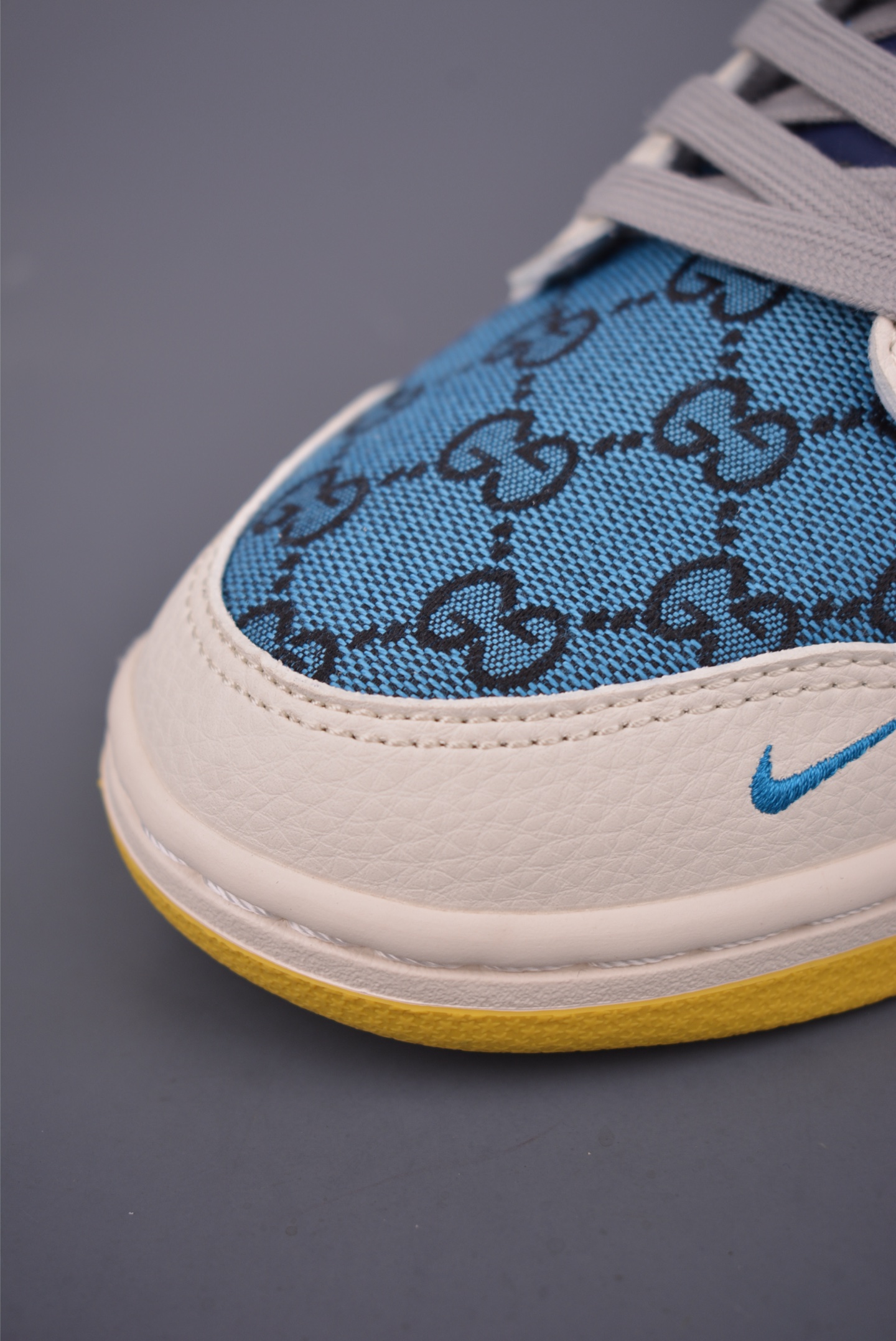 Nike SB Dunk Low Gucci Collab Deconstructed Drawstring Laces 6 i1750800064491 8981 0 5