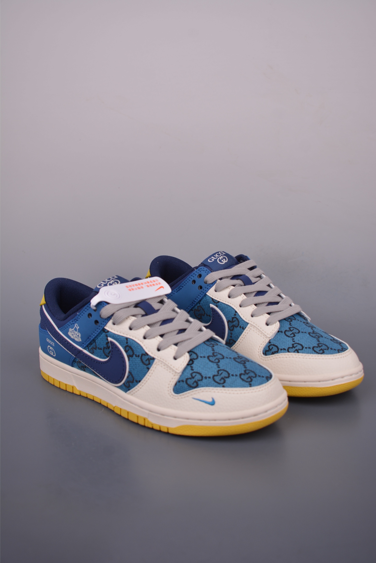 Nike SB Dunk Low Gucci Collab Deconstructed Drawstring Laces 1 i1750800066067 6868 0 0