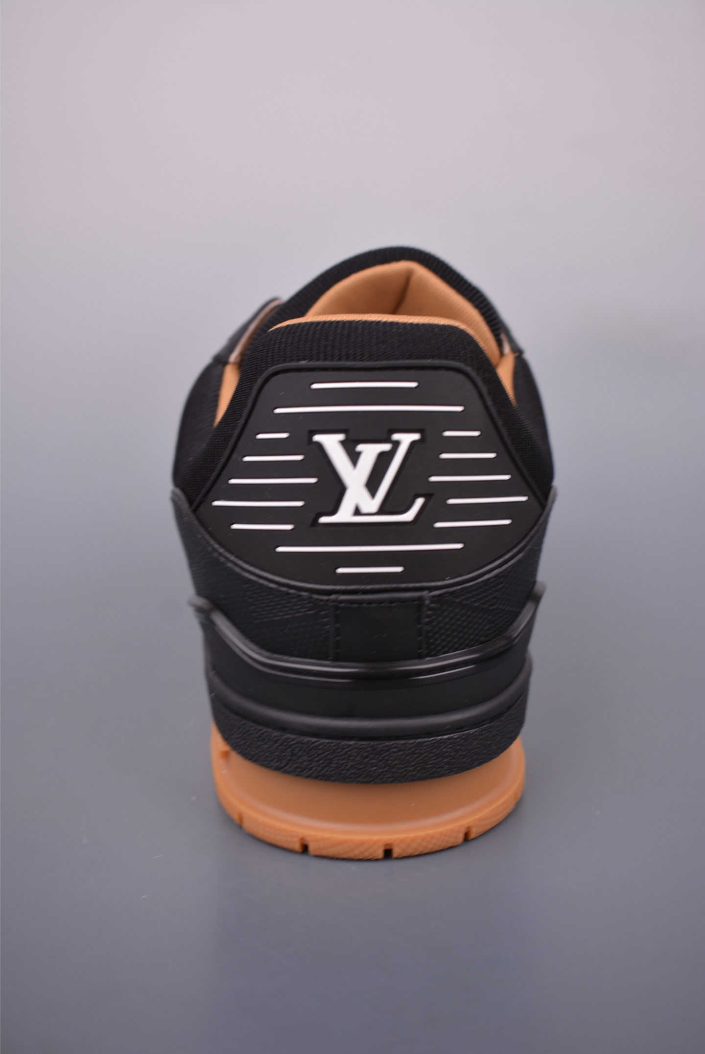 Louis Vuitton Trainer Low-Top Sneakers - Premium Leather, Original Design 4 i1750804104487 4394 0 3